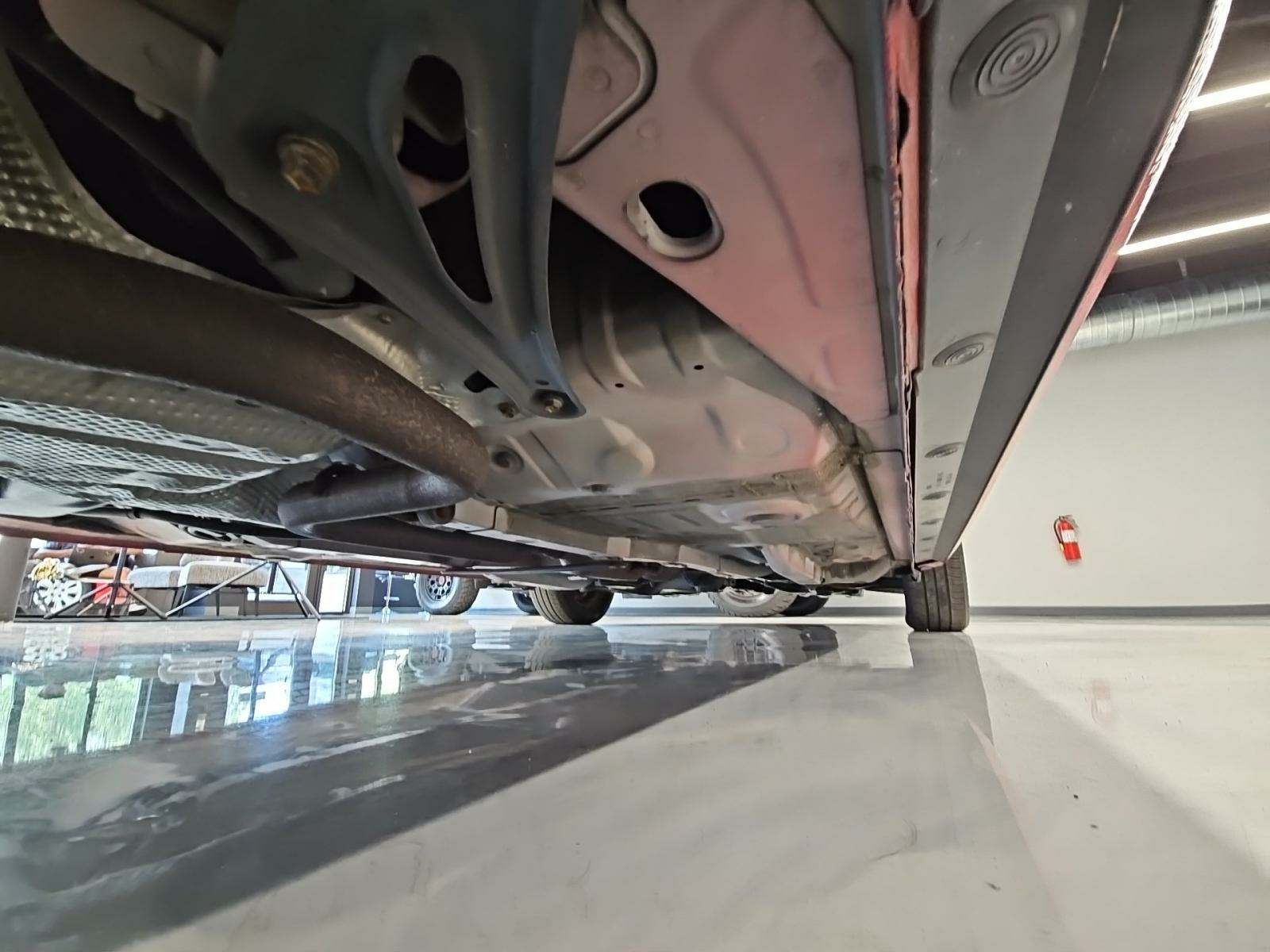 2014 Toyota Yaris LE FWD