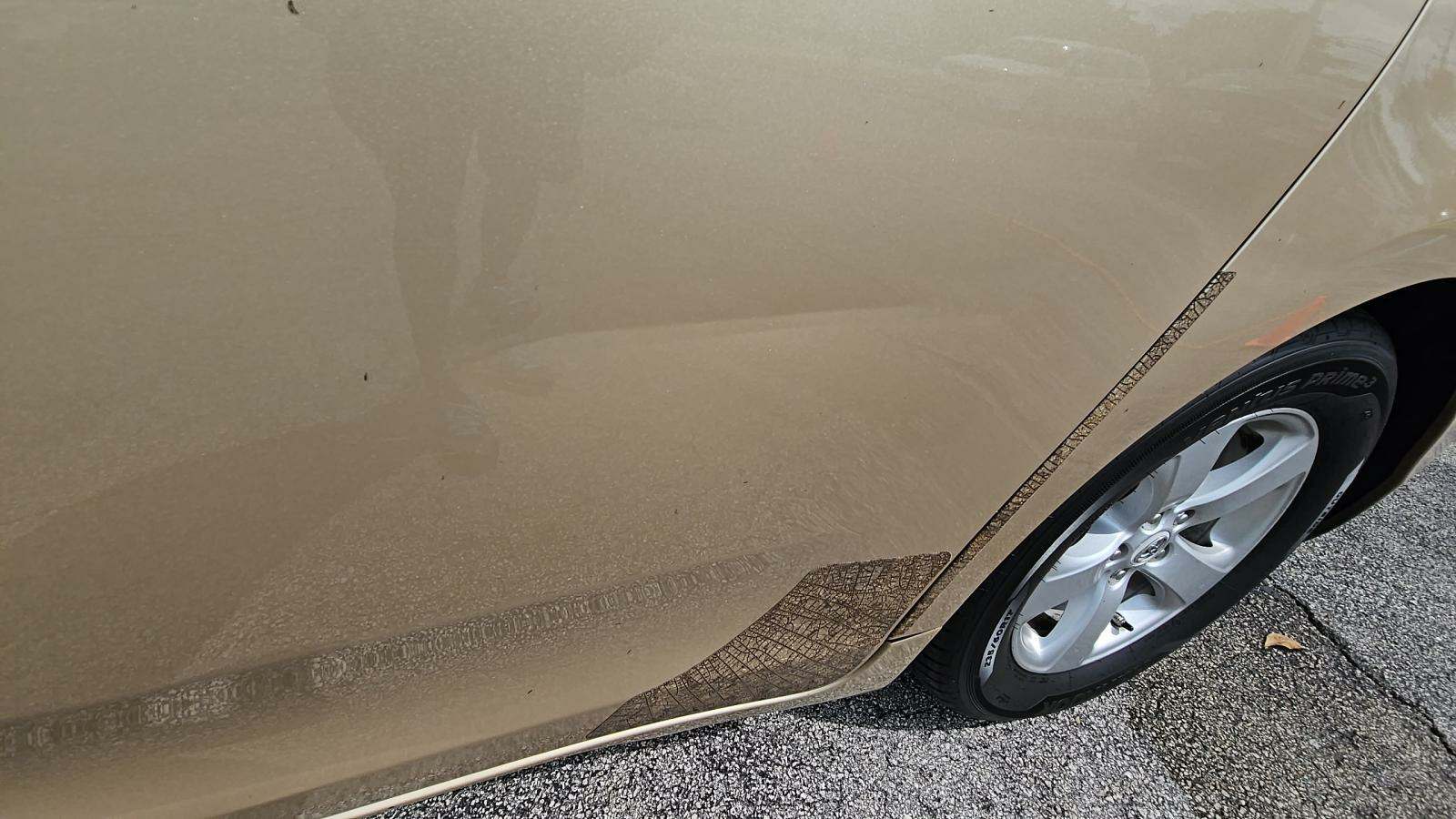 2011 Toyota Sienna LE FWD