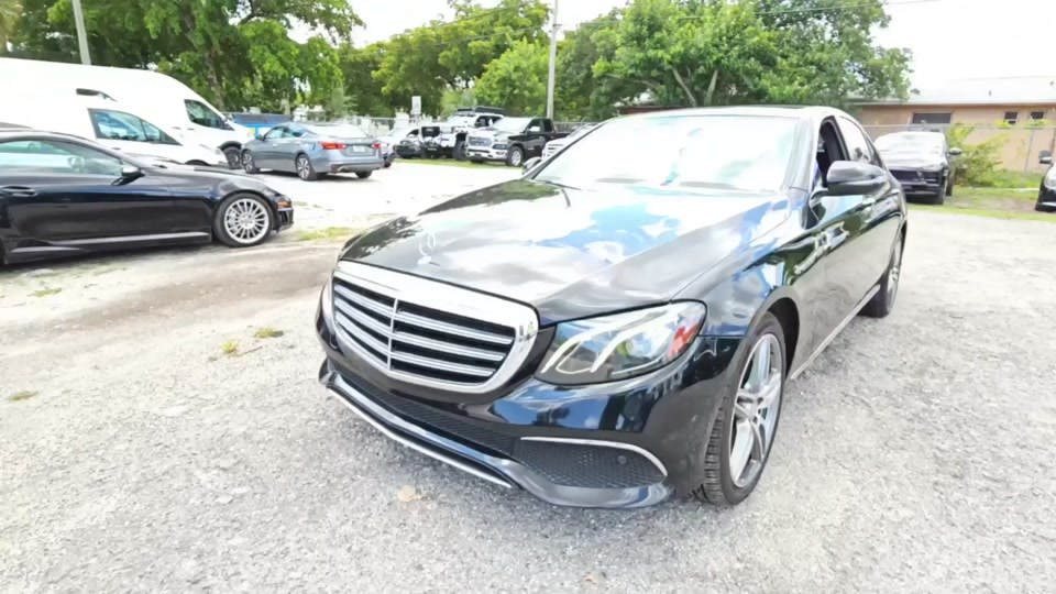 2019 Mercedes-Benz E 300 Sedan
