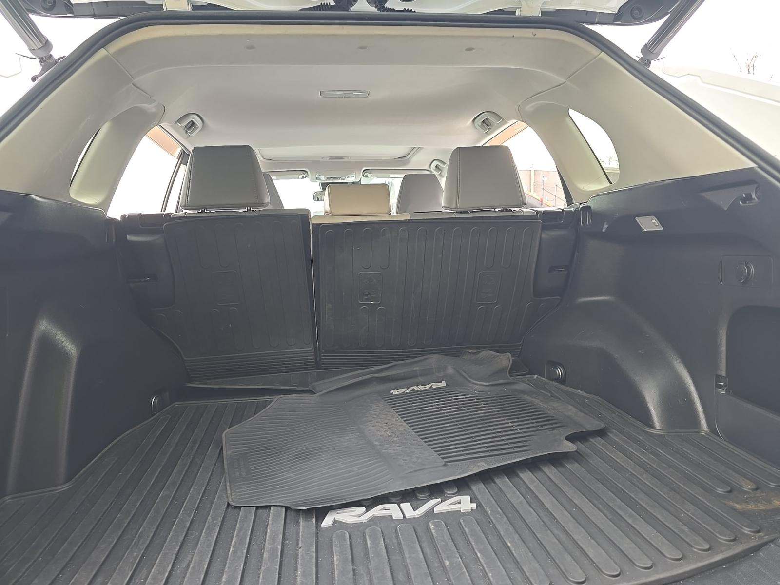 2019 Toyota RAV4 XLE Premium AWD