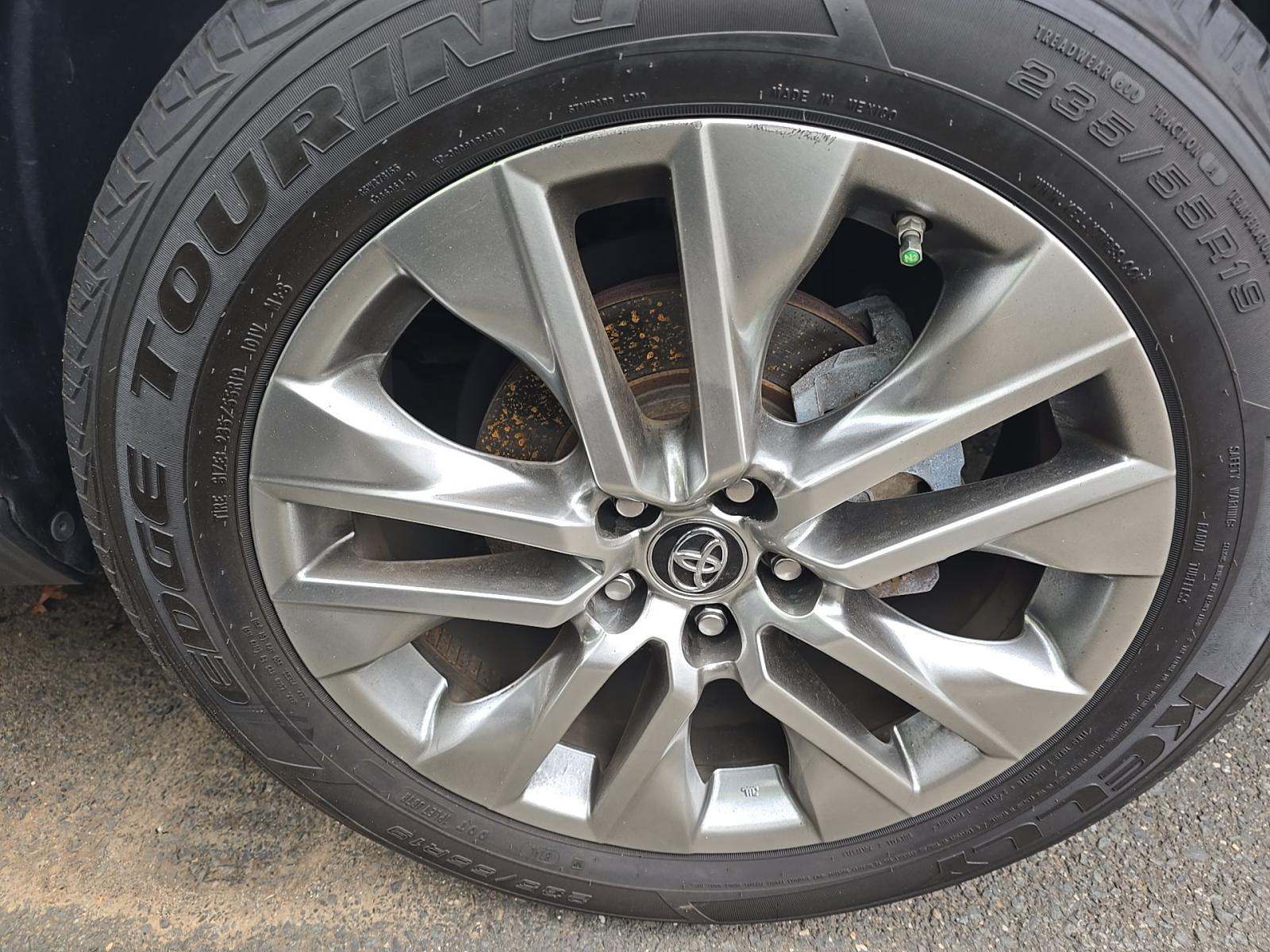 2019 Toyota RAV4 XLE Premium AWD