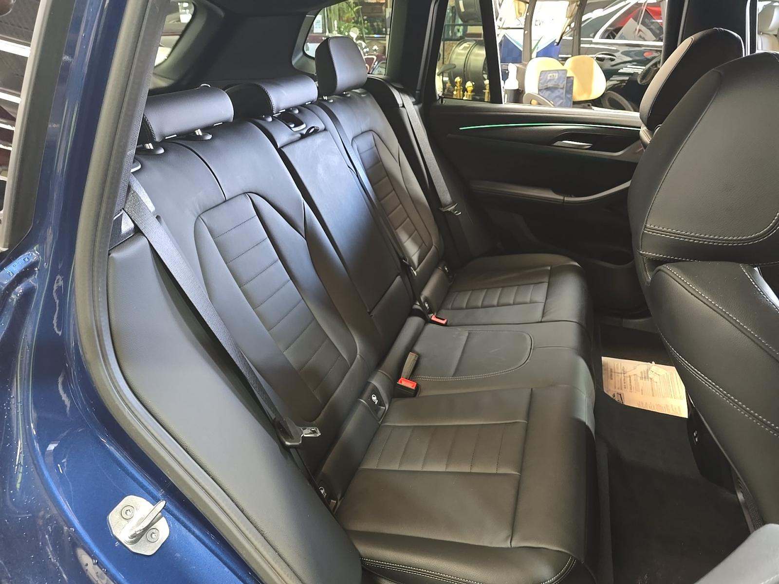 2023 BMW X3 M40i AWD