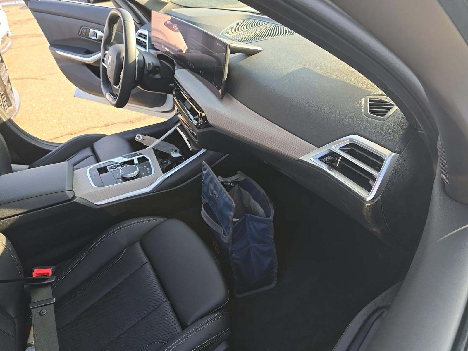 2025 BMW 3 Series 330i xDrive AWD