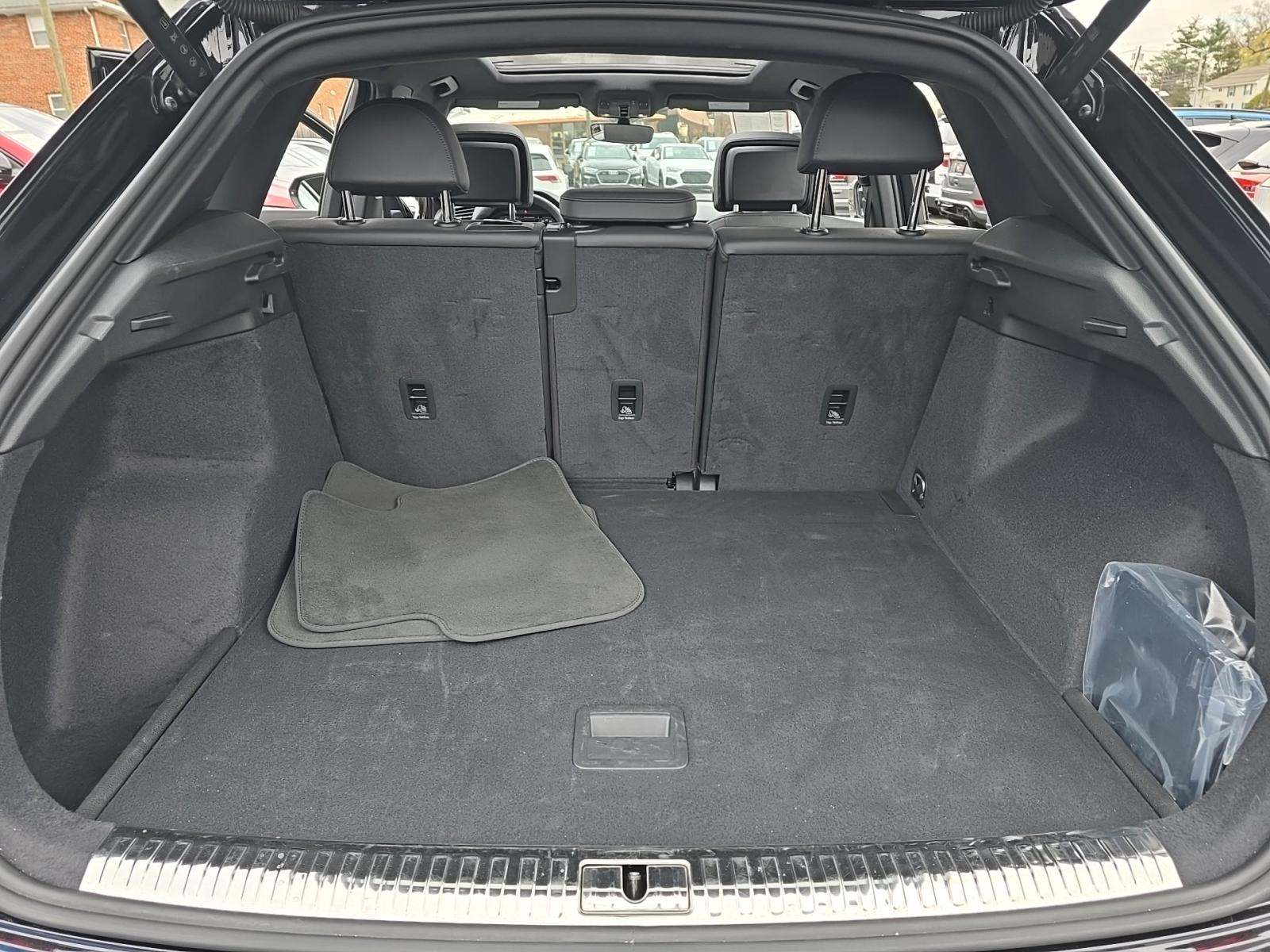 2025 Audi Q3 S line Premium AWD