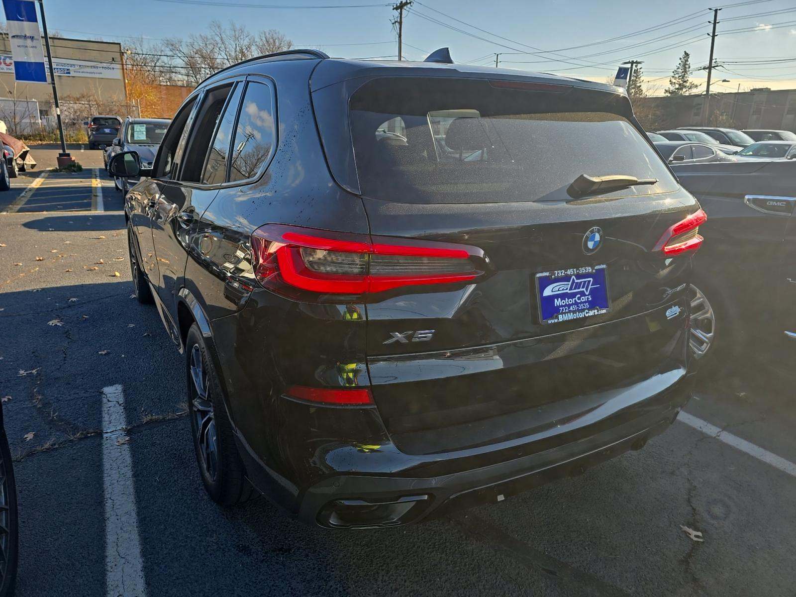 2021 BMW X5 xDrive40i AWD