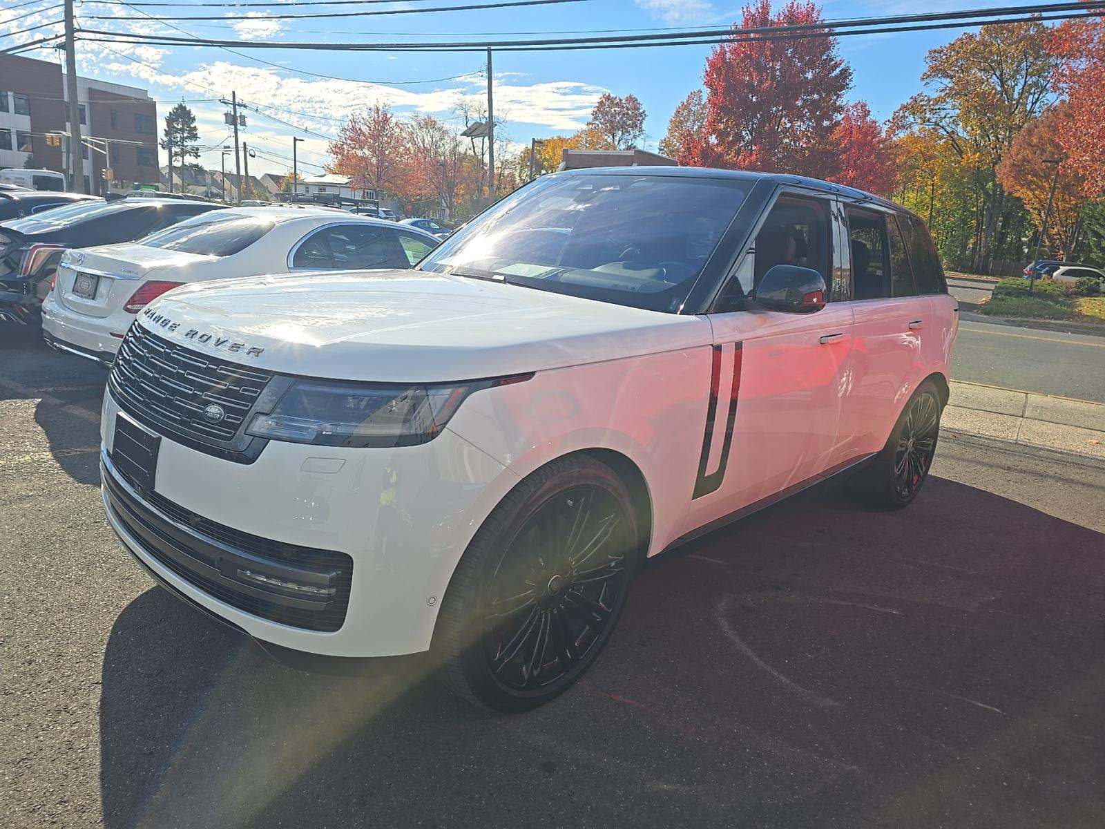 2023 Land Rover Range Rover SE AWD
