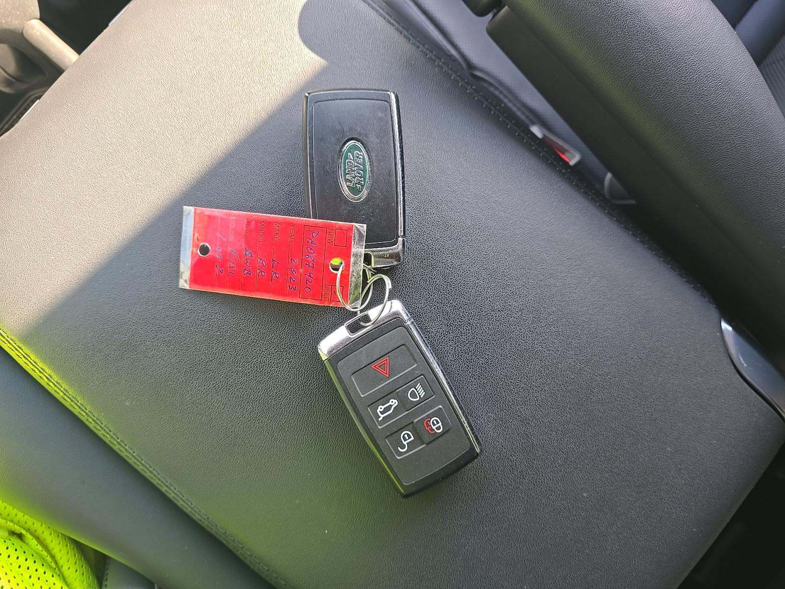 2023 Land Rover Range Rover SE AWD