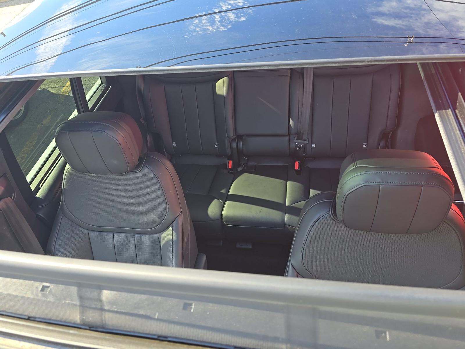 2023 Land Rover Range Rover SE AWD