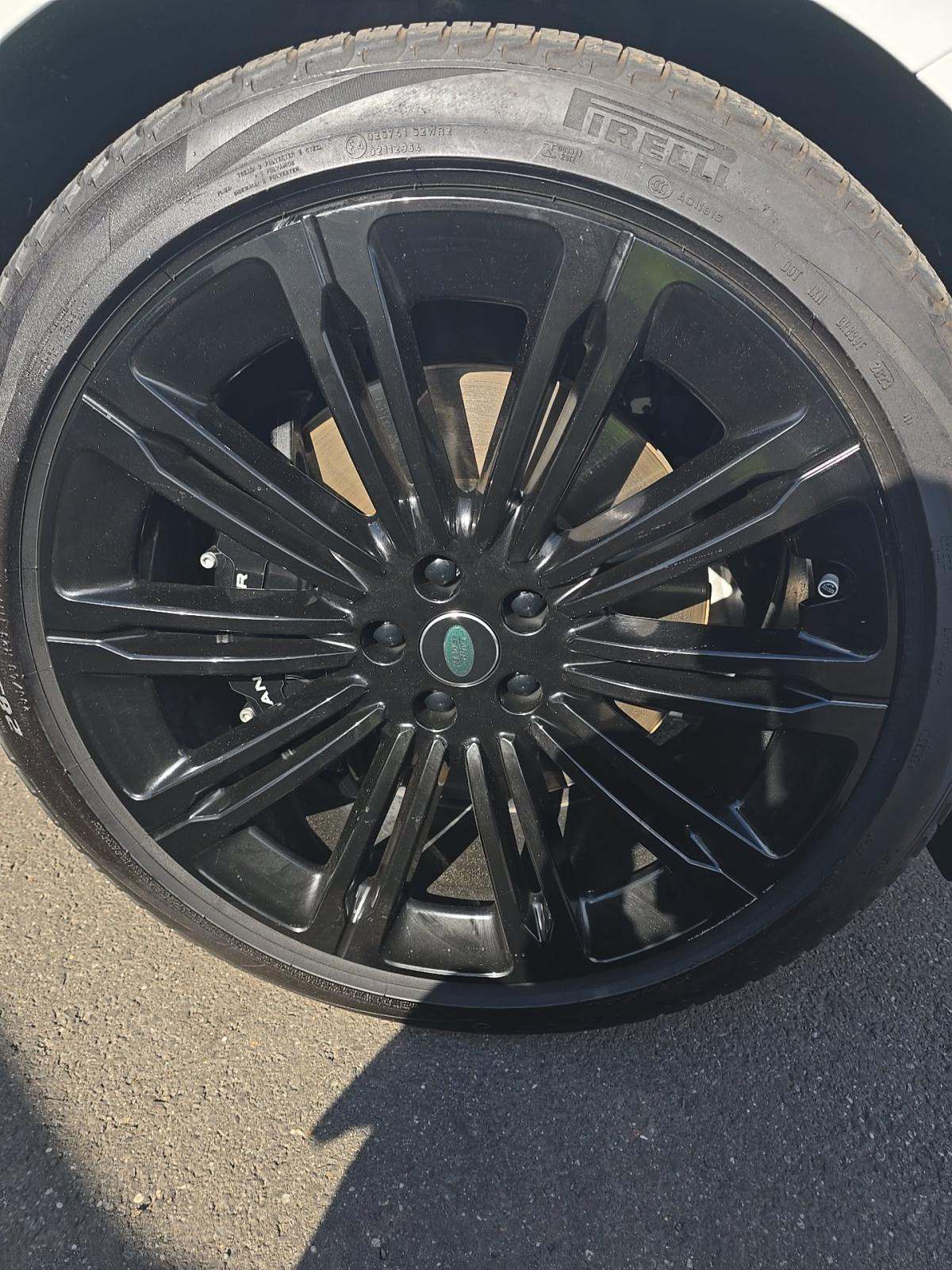 2023 Land Rover Range Rover SE AWD