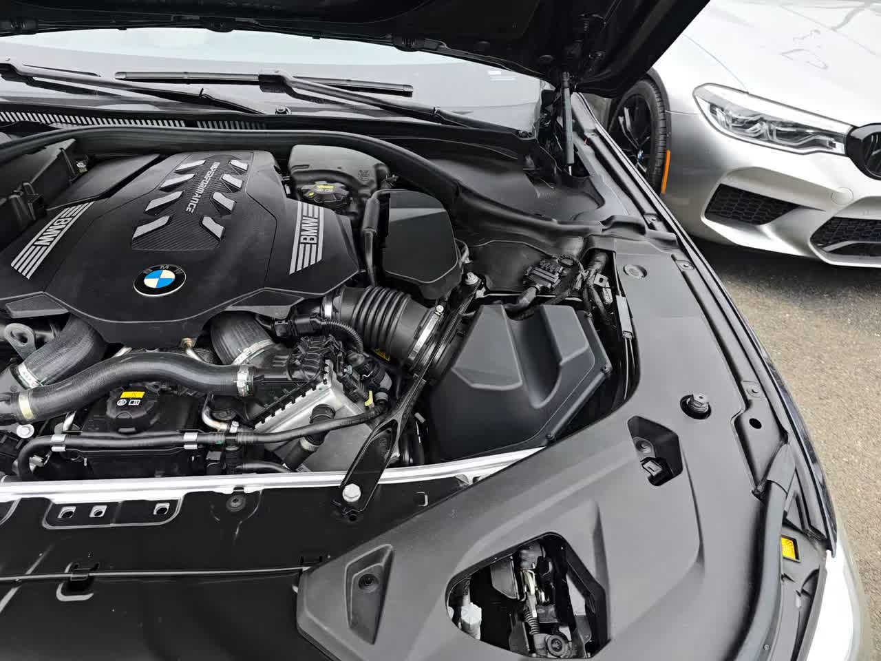 2021 BMW 8 Series M850i xDrive AWD