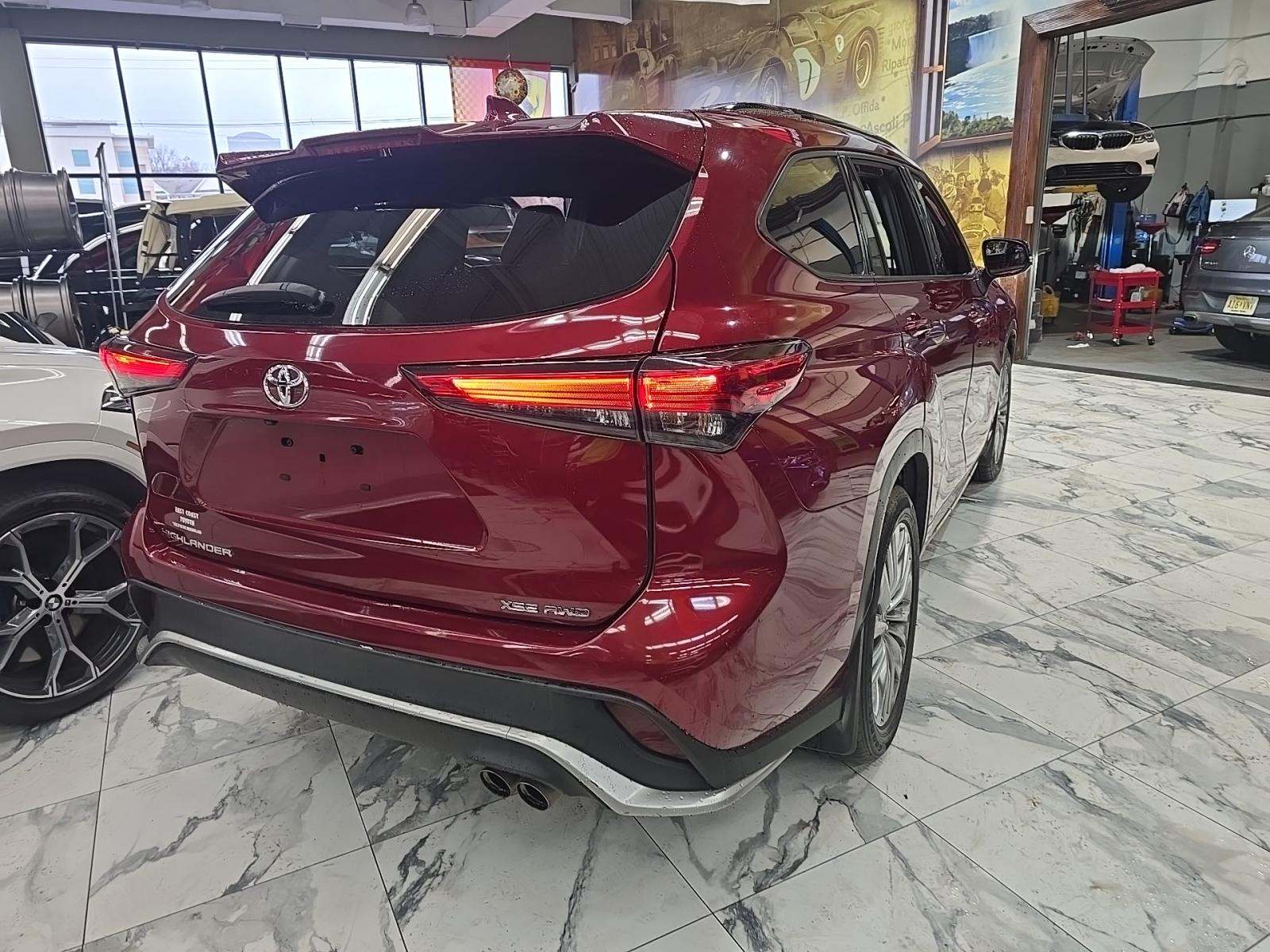 2021 Toyota Highlander XSE AWD