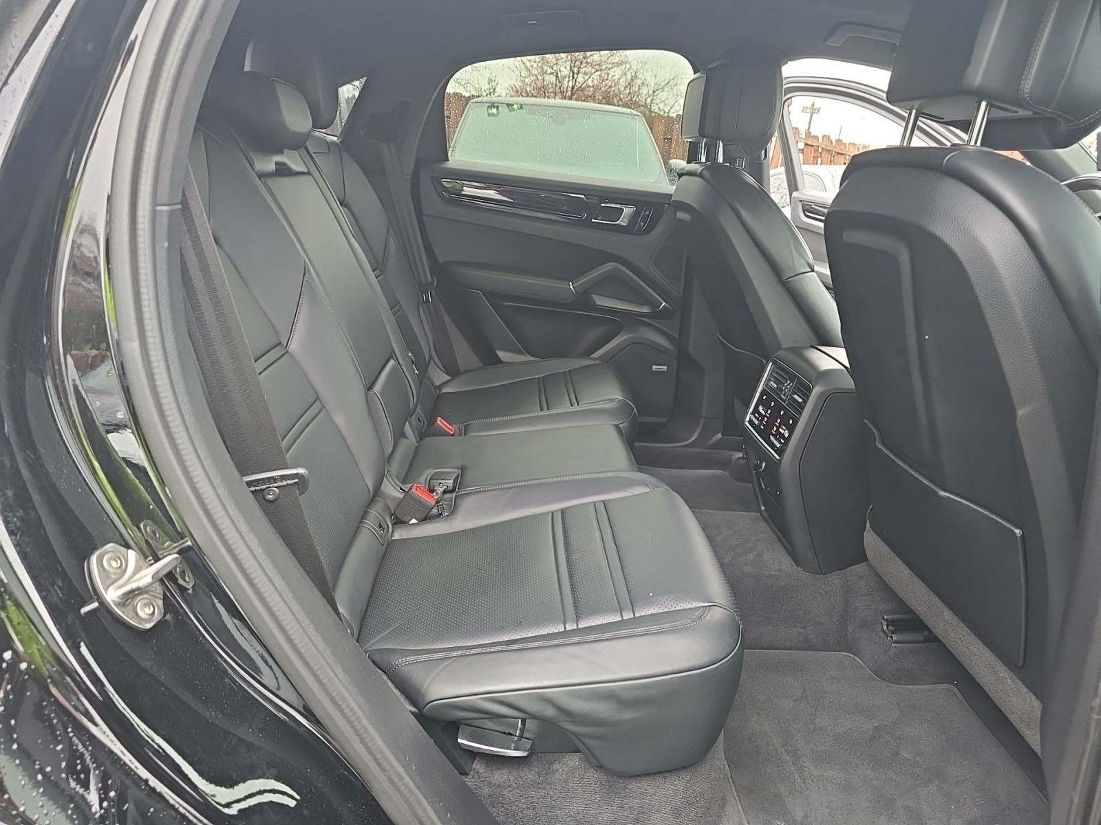 2021 Porsche Cayenne Base AWD