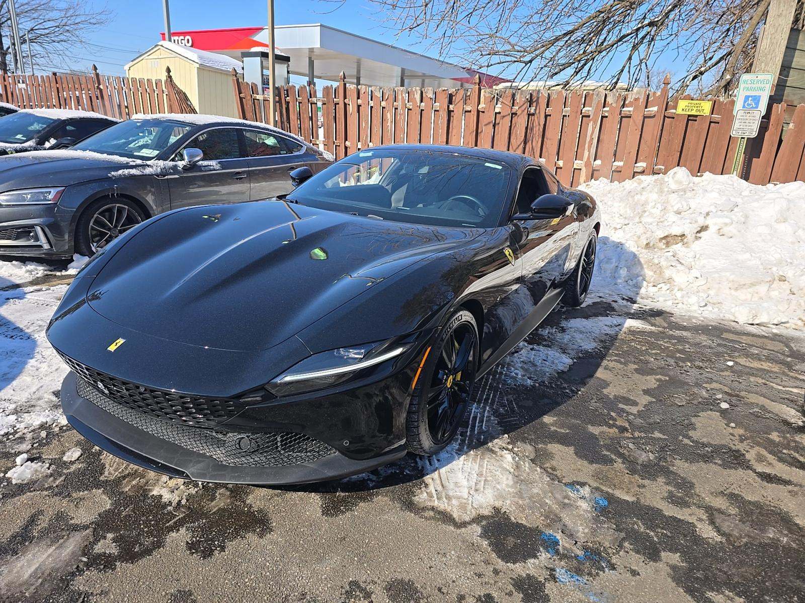 2021 Ferrari Roma Base RWD