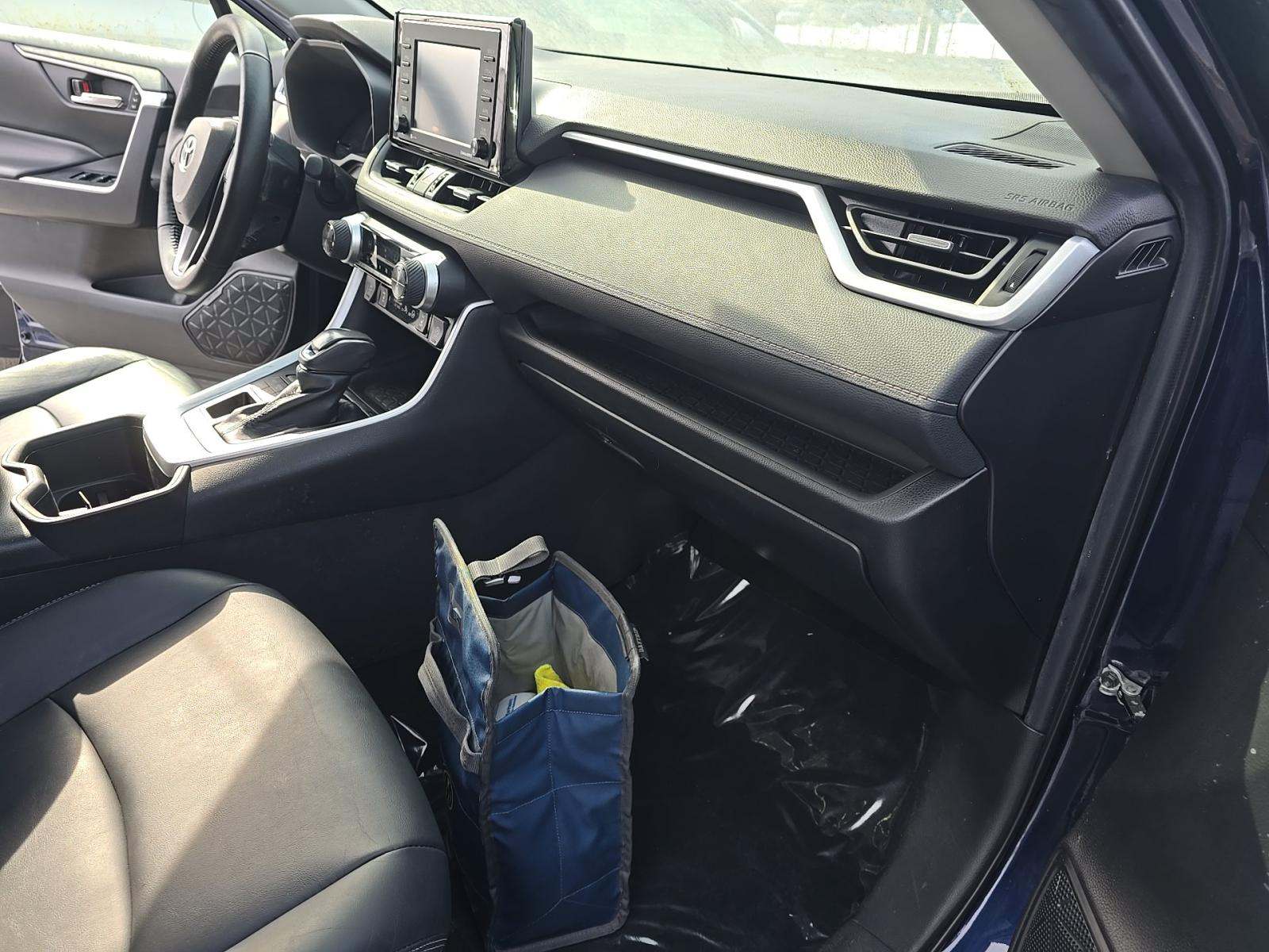 2022 Toyota RAV4 XLE Premium AWD