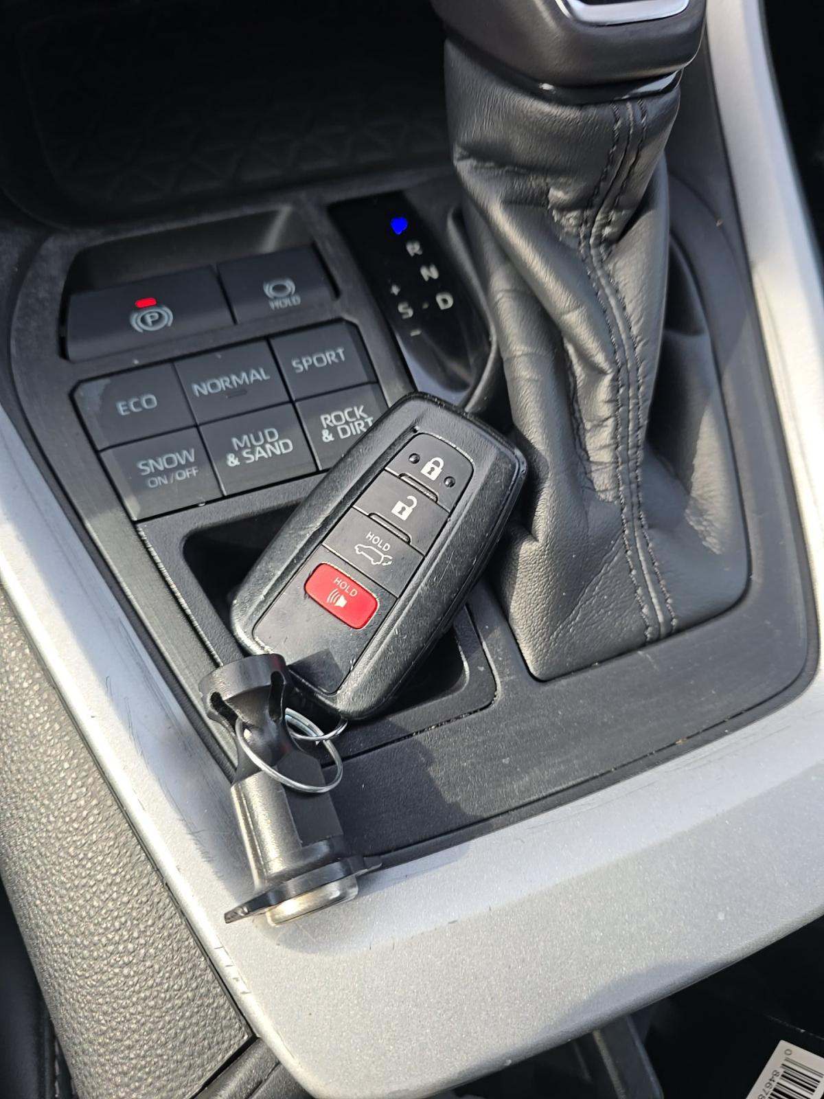 2022 Toyota RAV4 XLE Premium AWD