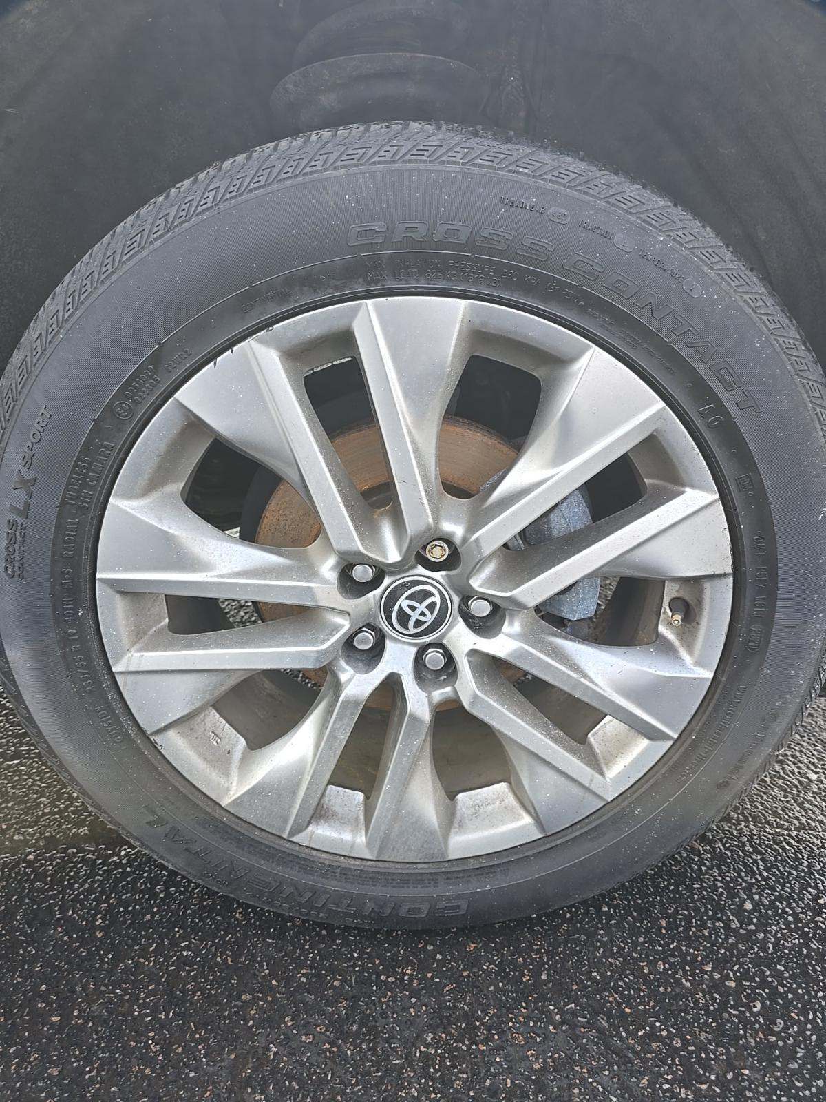 2022 Toyota RAV4 XLE Premium AWD