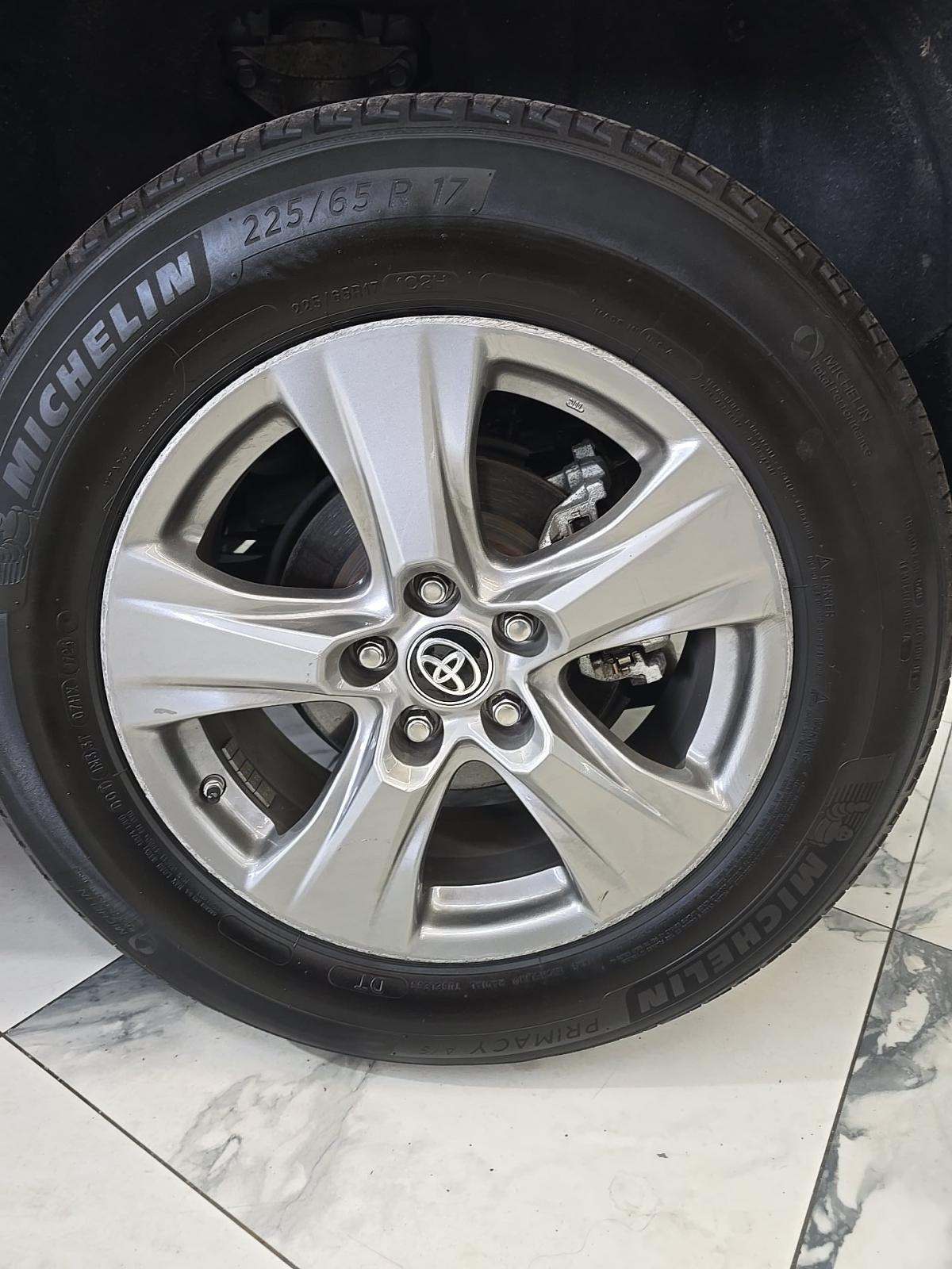 2024 Toyota RAV4 Hybrid LE AWD