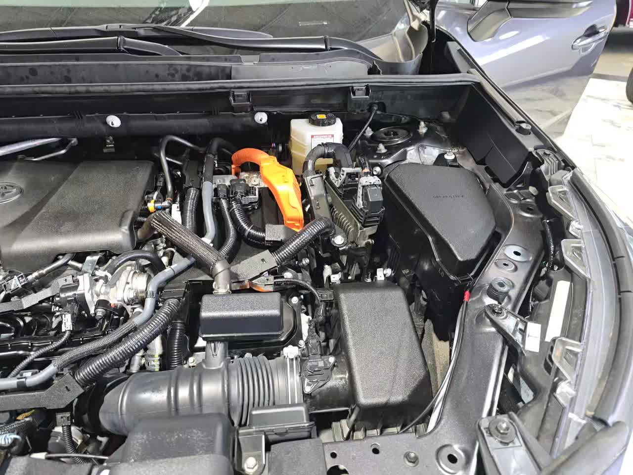 2024 Toyota RAV4 Hybrid LE AWD