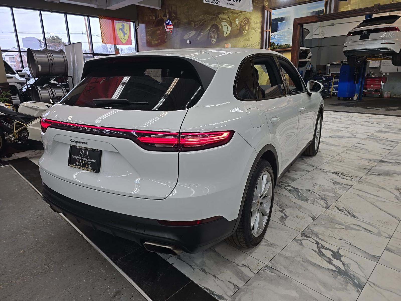 2023 Porsche Cayenne Base AWD