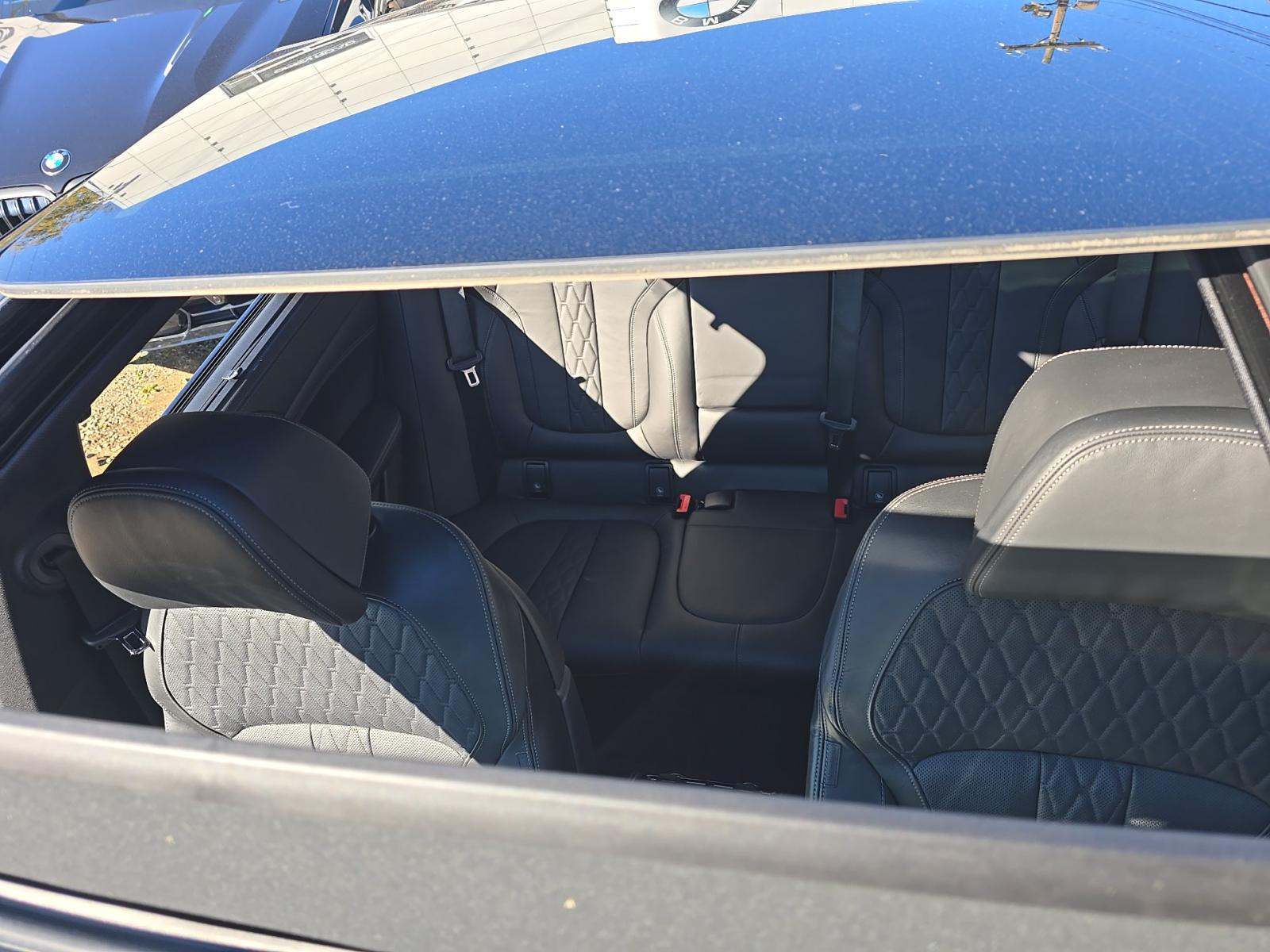 2023 BMW X6 M50i AWD