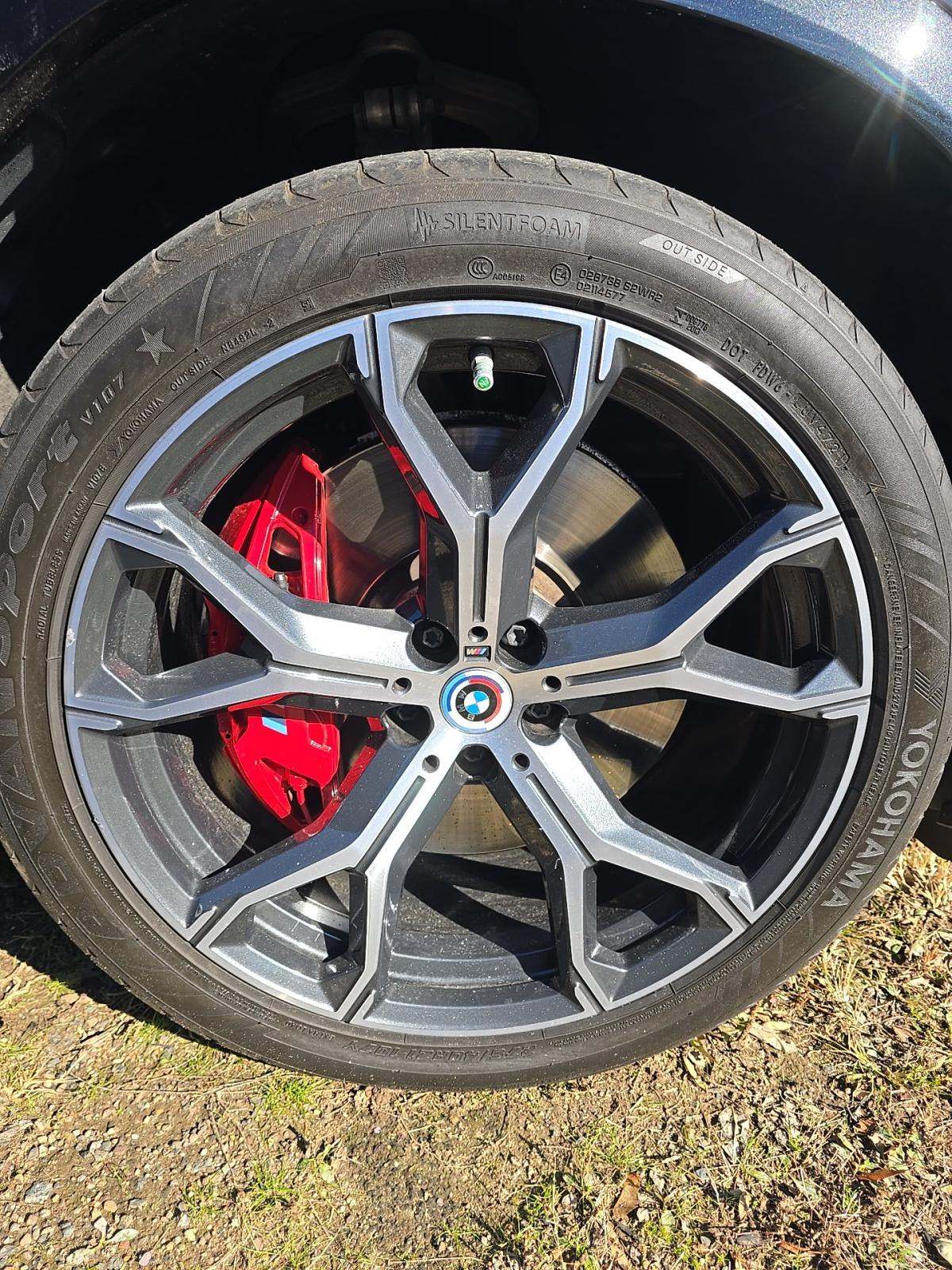 2023 BMW X6 M50i AWD