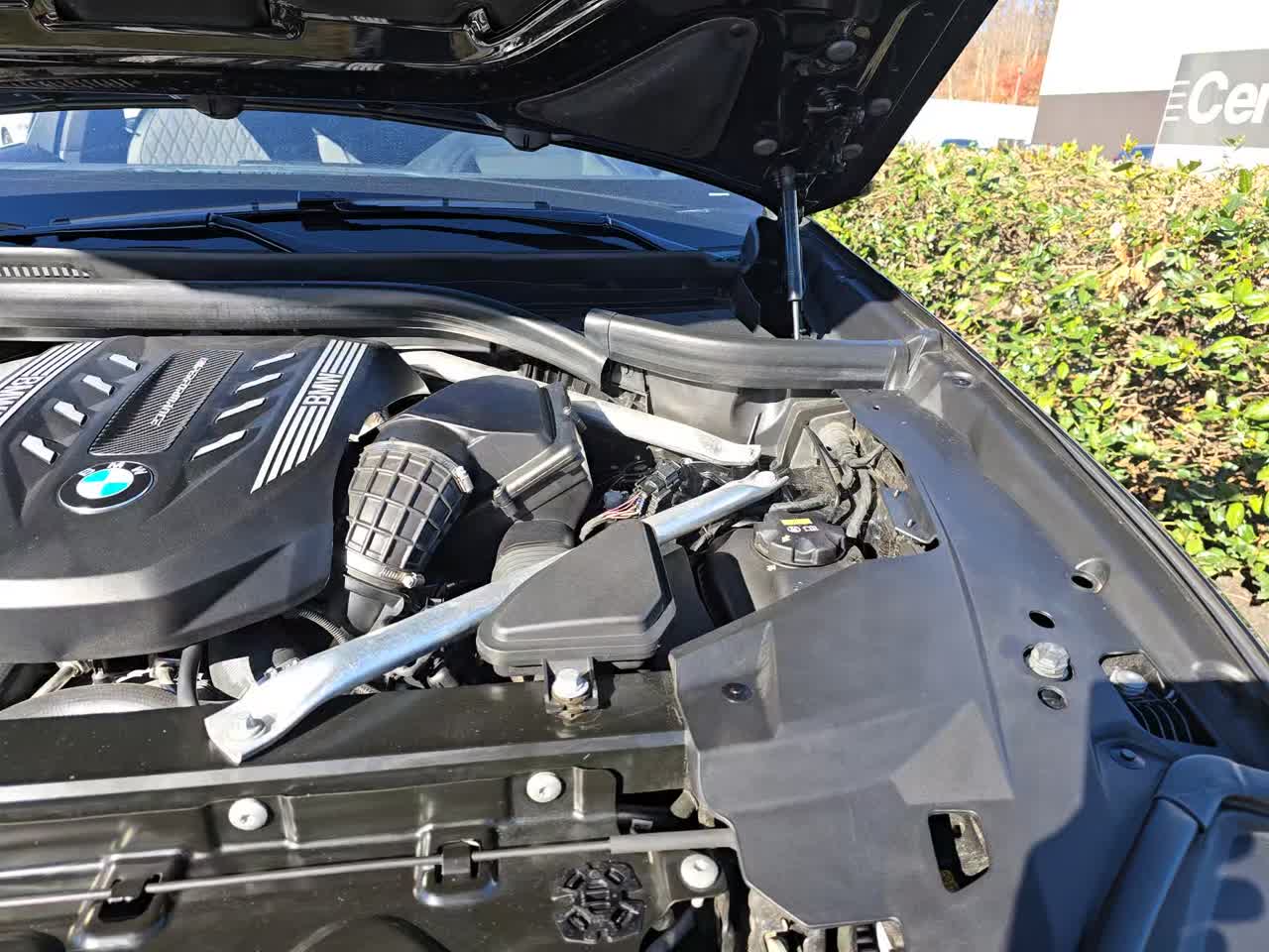 2023 BMW X6 M50i AWD