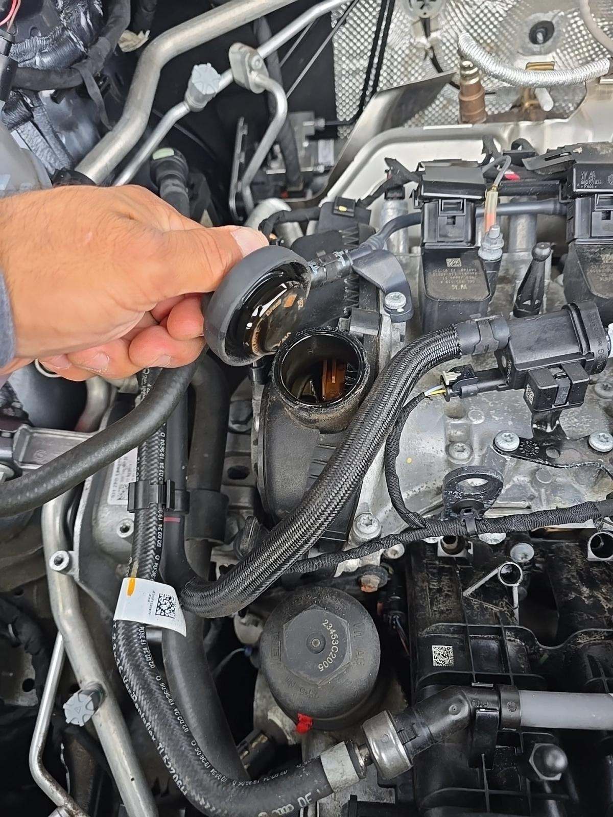 2024 Volkswagen Atlas 2.0T SE AWD