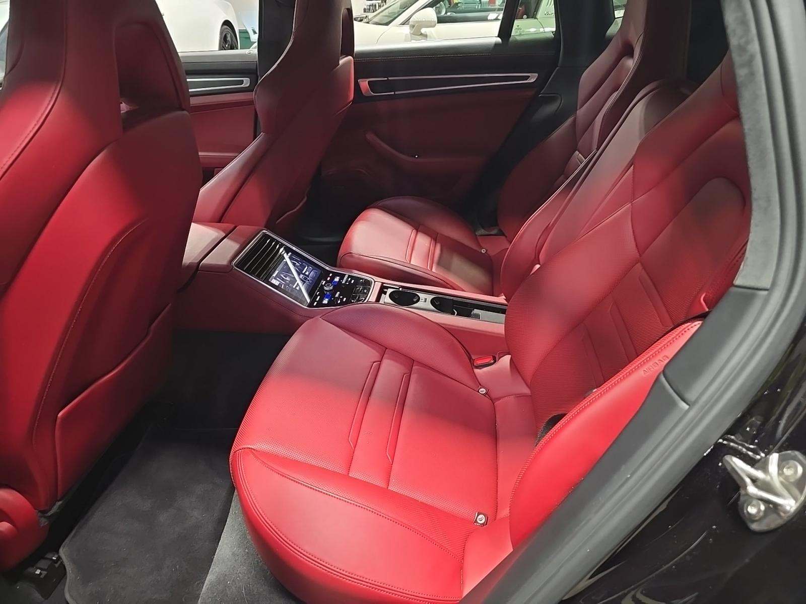 2020 Porsche Panamera GTS AWD