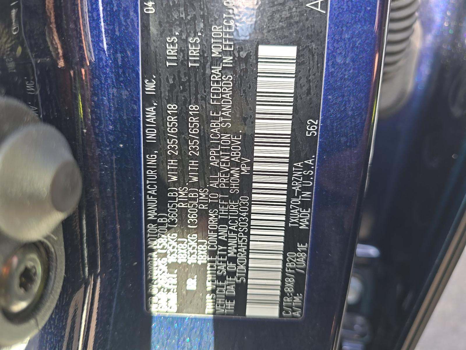 2023 Toyota Highlander LE FWD