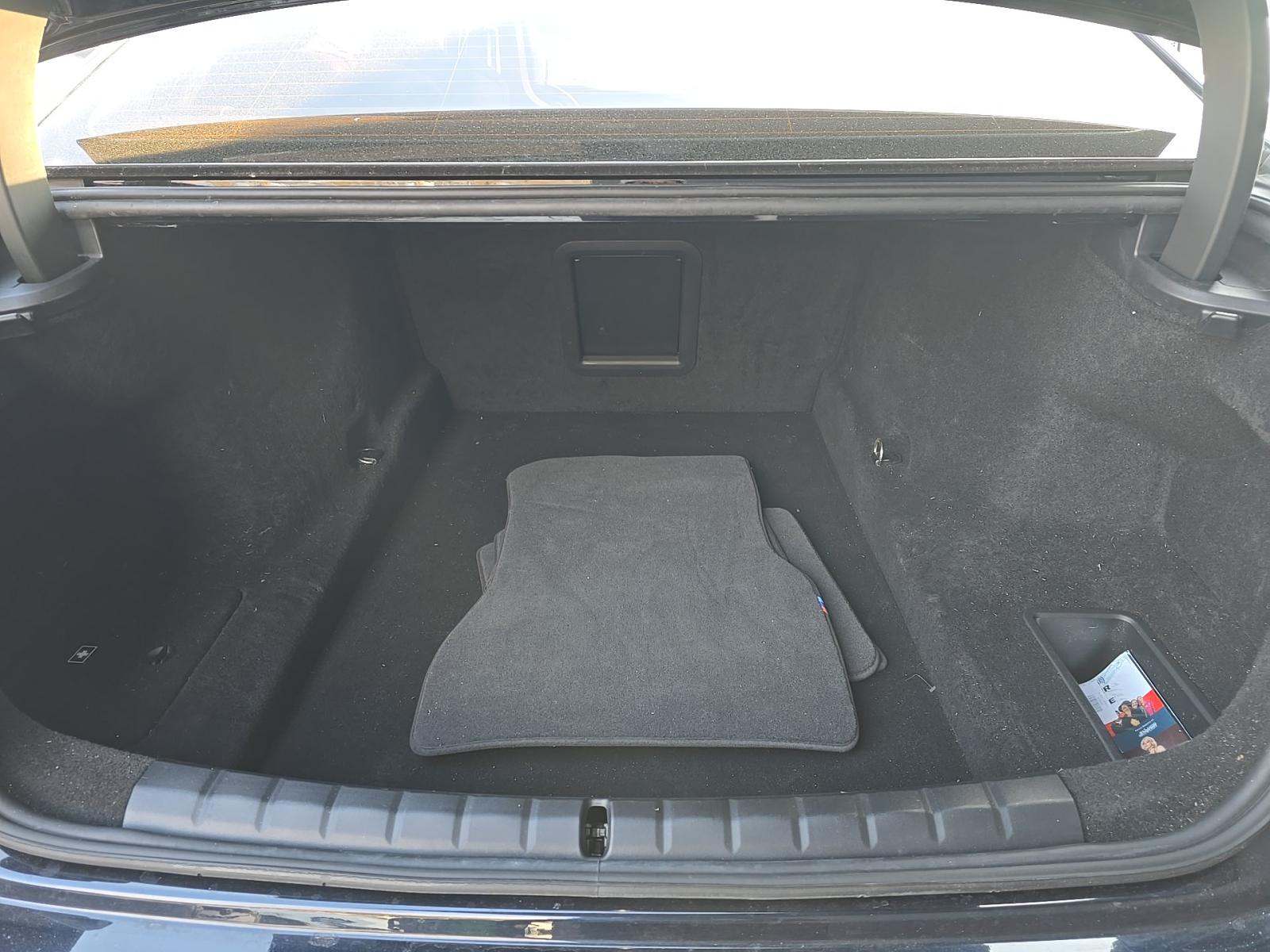 2023 BMW 7 Series 760i xDrive AWD