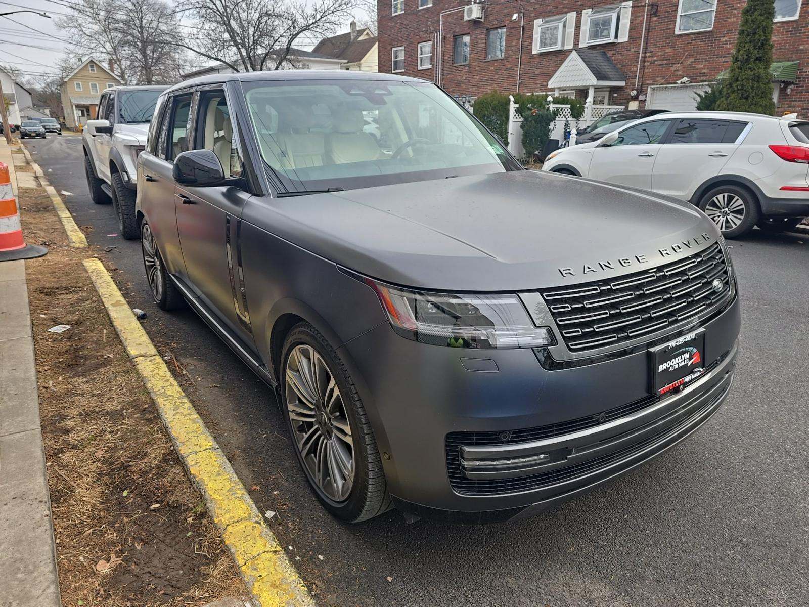 2024 Land Rover Range Rover SE AWD