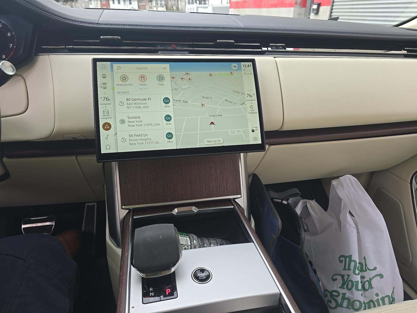 2024 Land Rover Range Rover SE AWD