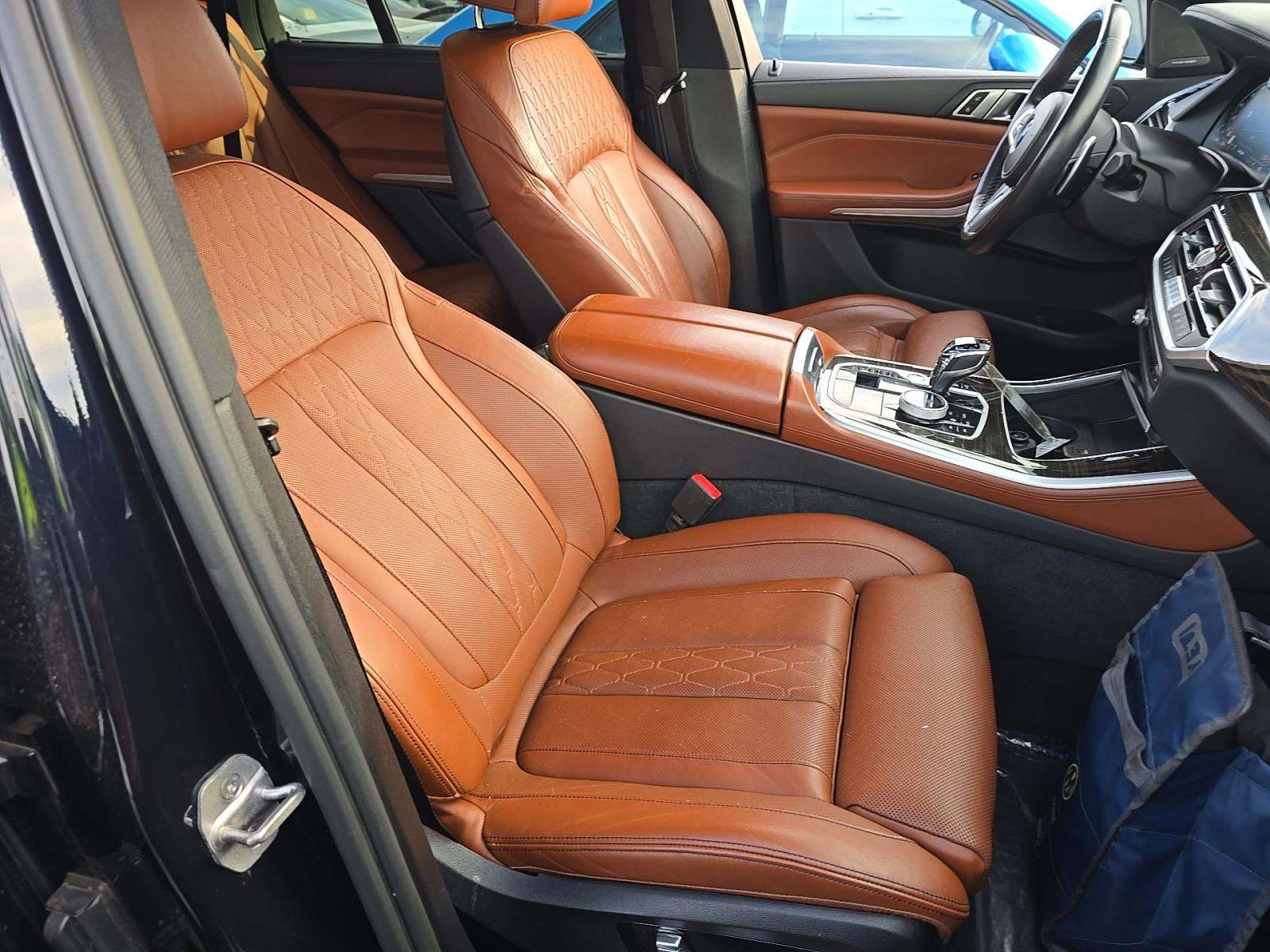 2023 BMW X5 M50i AWD