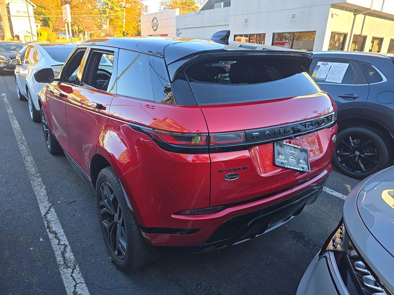 2022 Land Rover Range Rover Evoque R-Dynamic SE AWD
