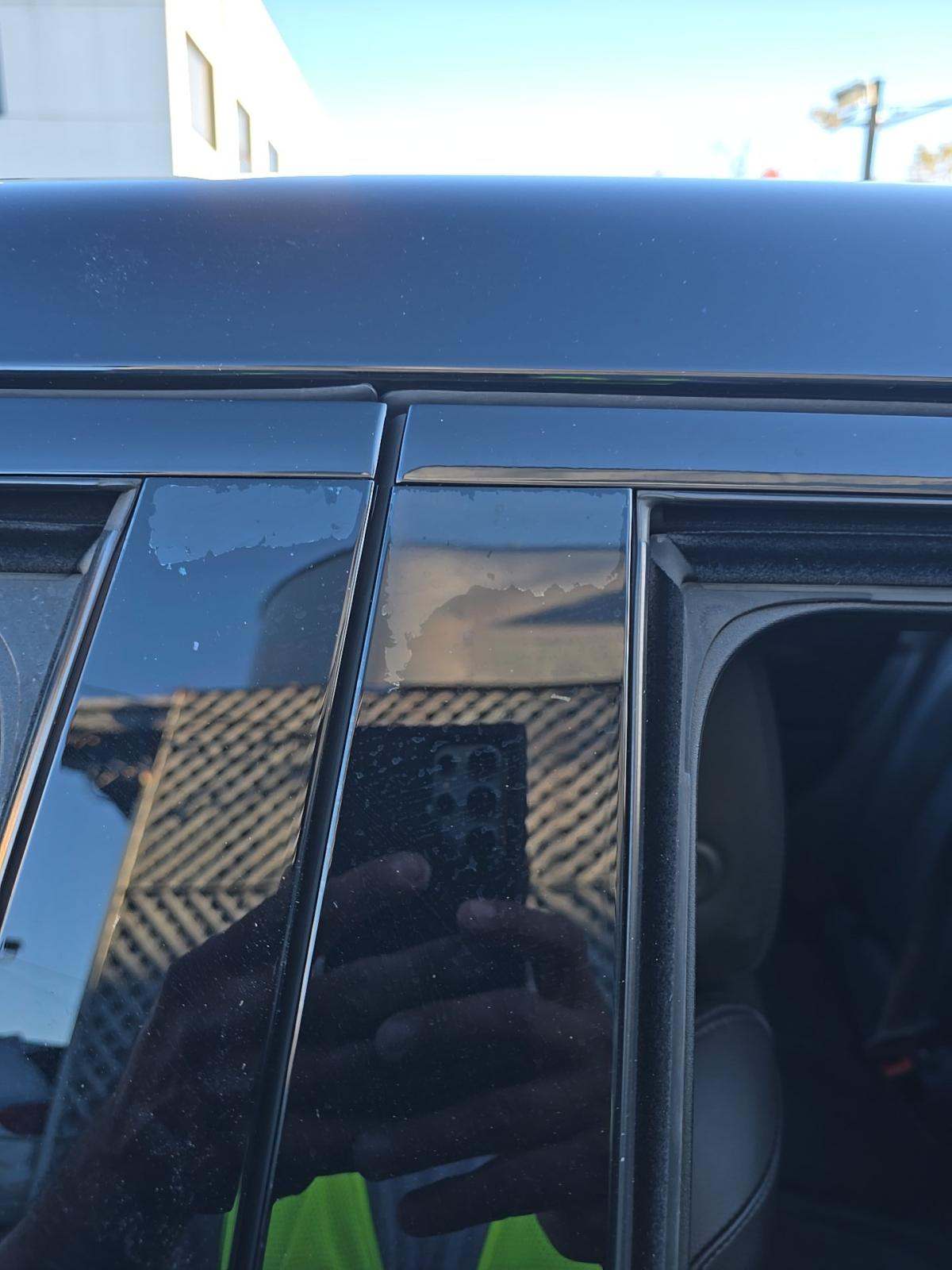 2022 Land Rover Range Rover Evoque R-Dynamic SE AWD