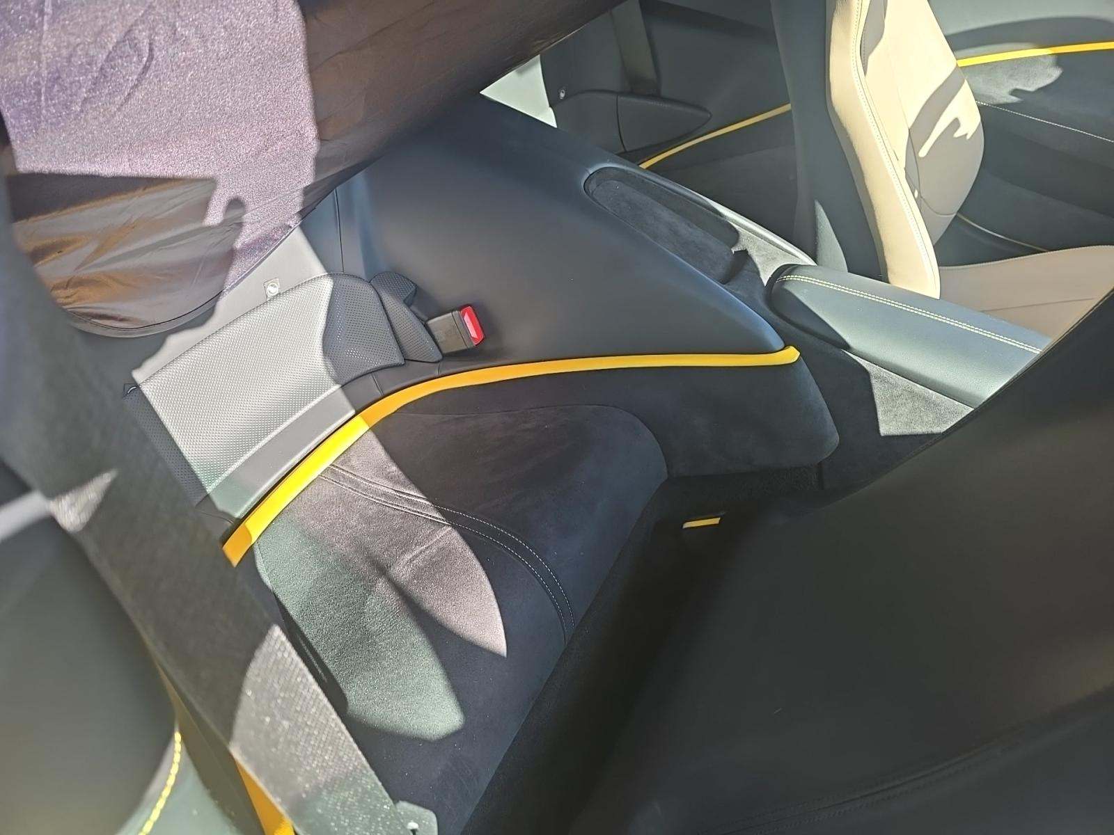 2022 Ferrari Roma Base RWD