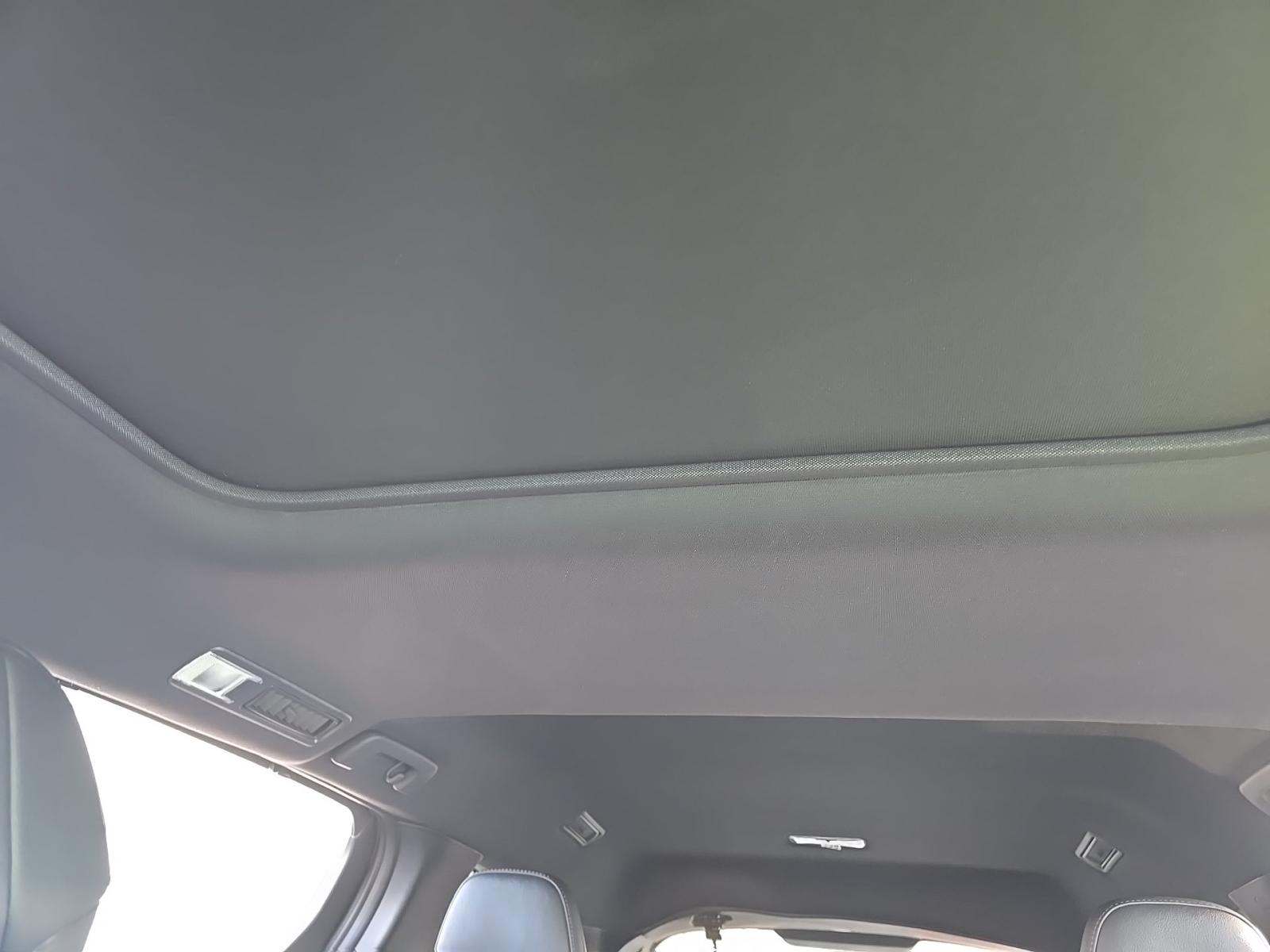 2025 Toyota Sienna Woodland Edition AWD