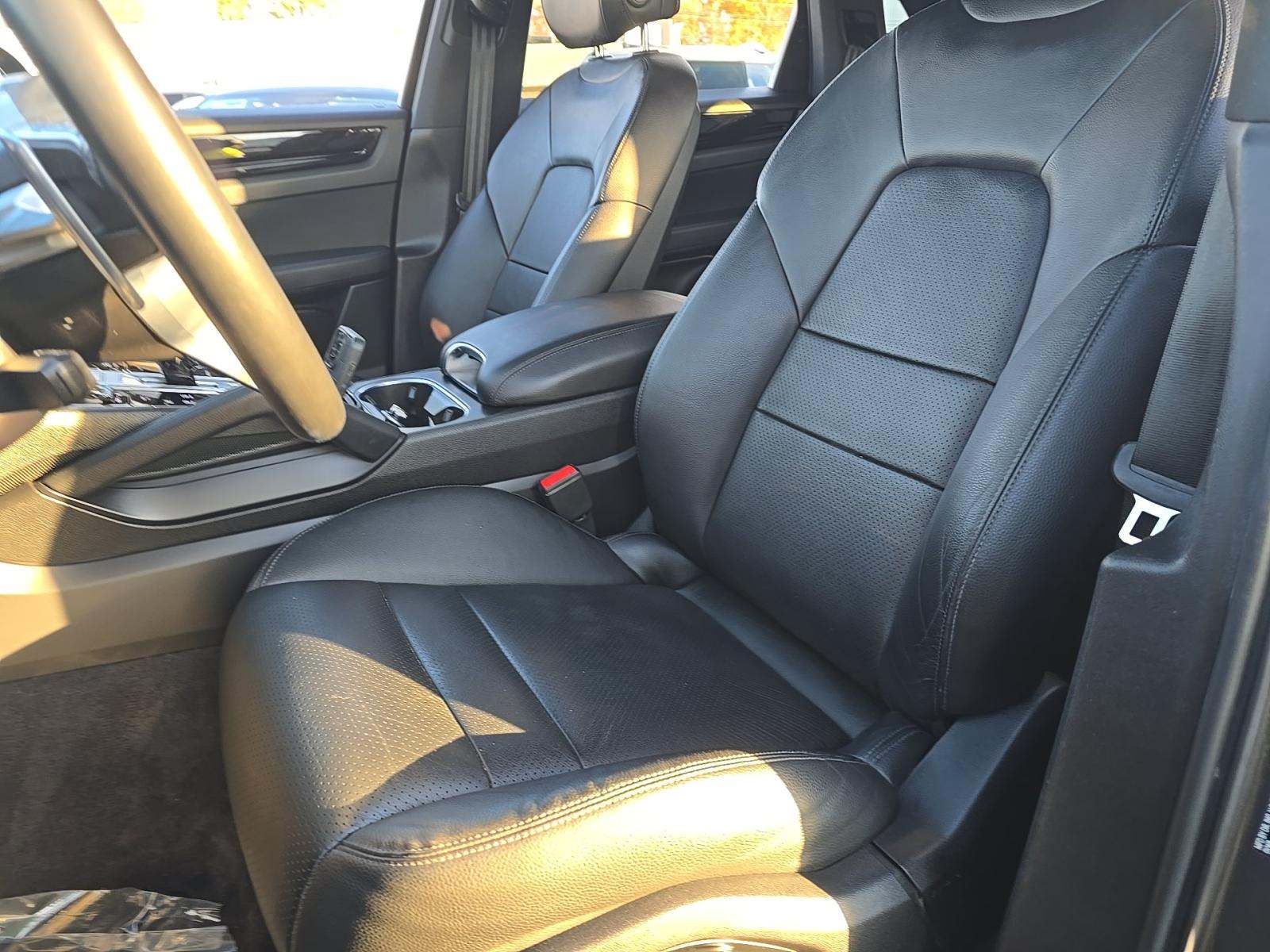 2020 Porsche Cayenne Base AWD