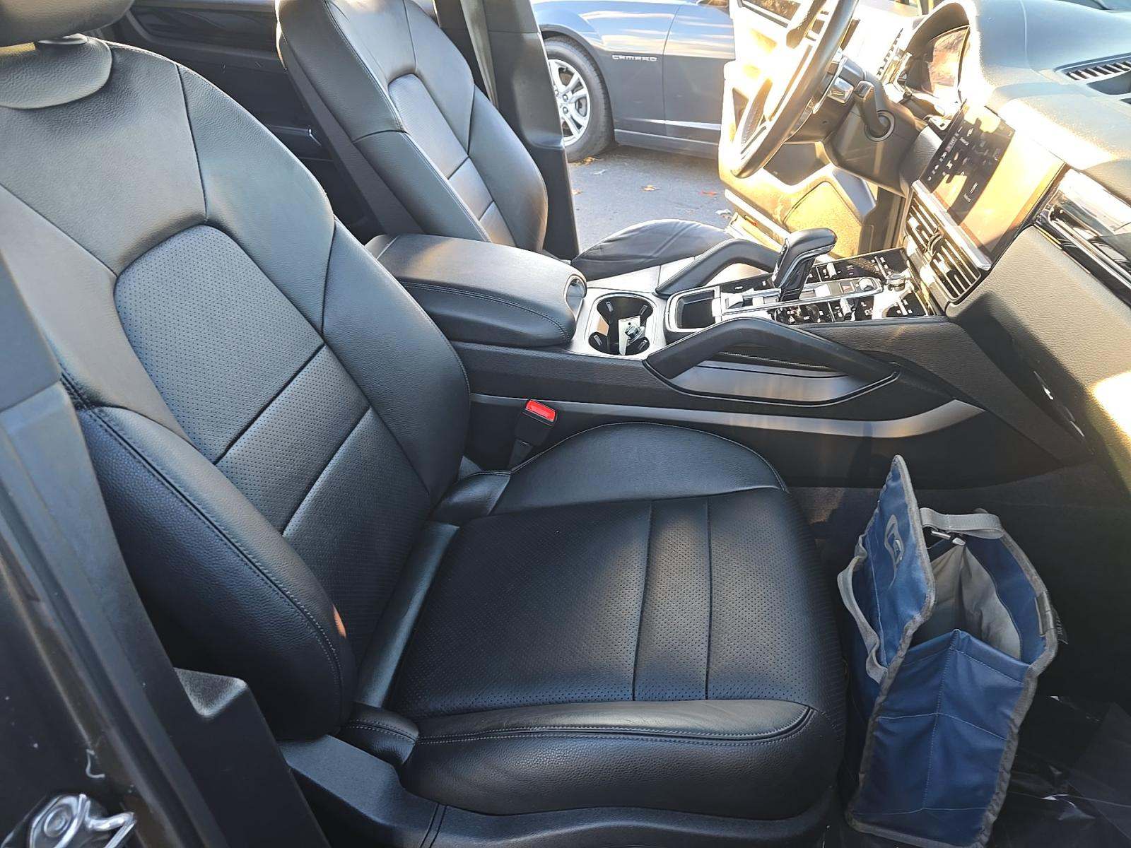 2020 Porsche Cayenne Base AWD