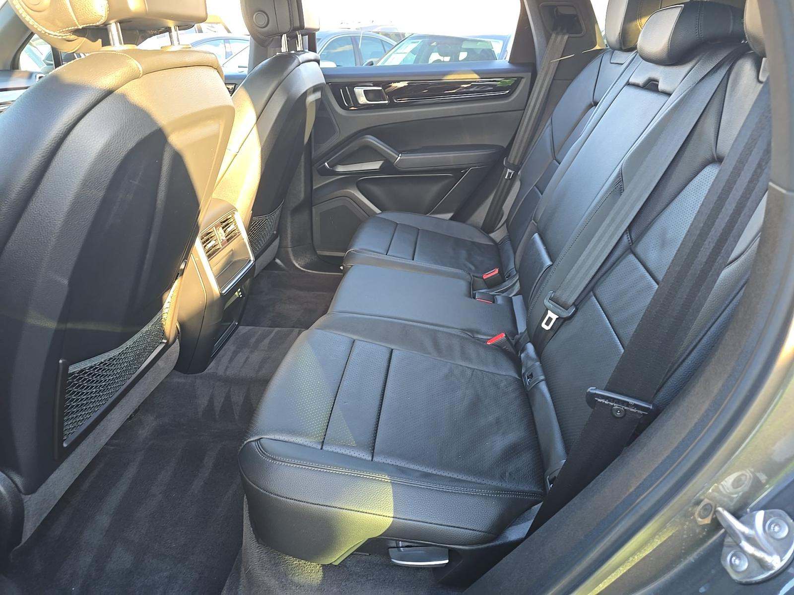 2020 Porsche Cayenne Base AWD