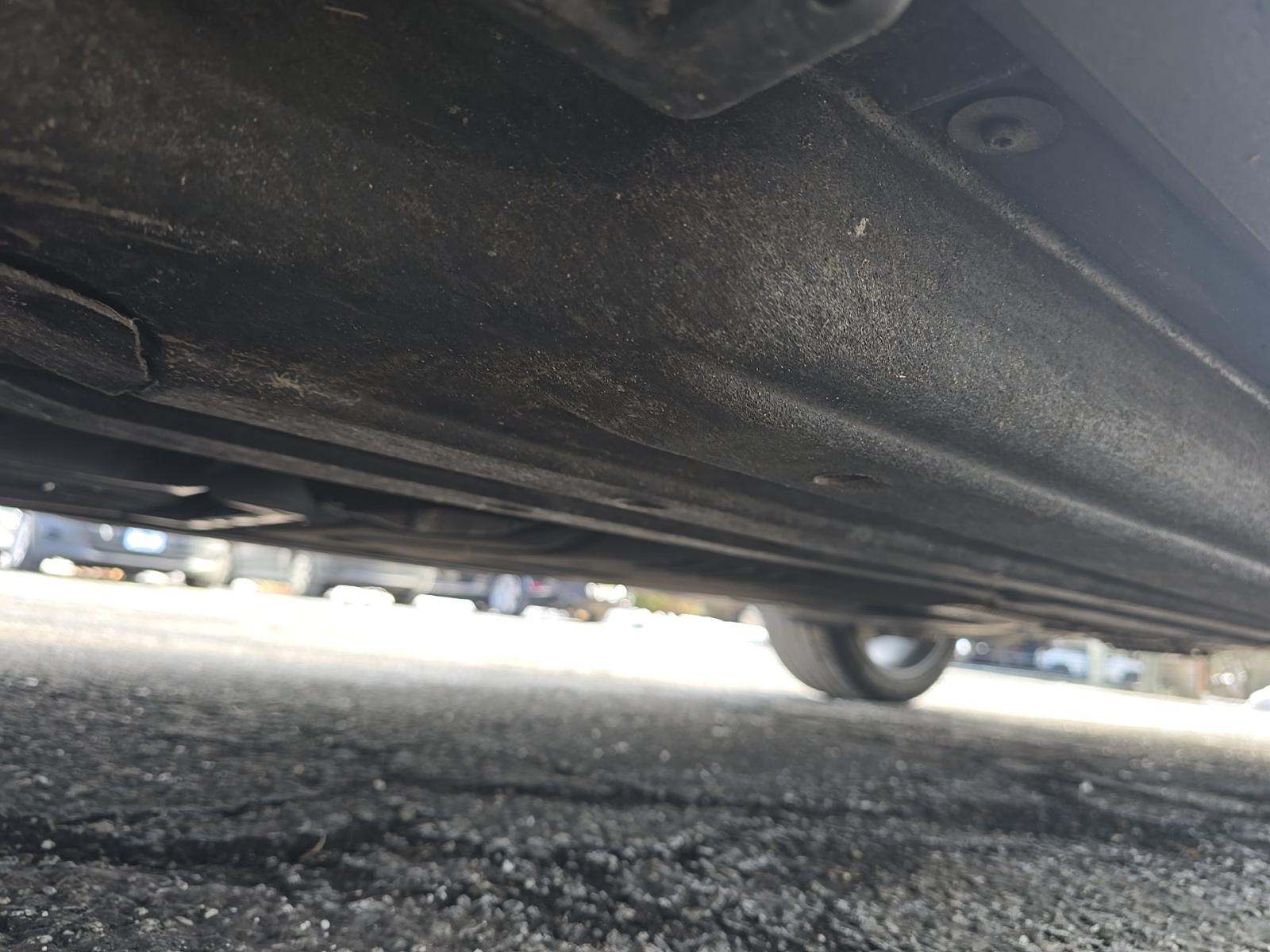 2022 Porsche Macan Base AWD