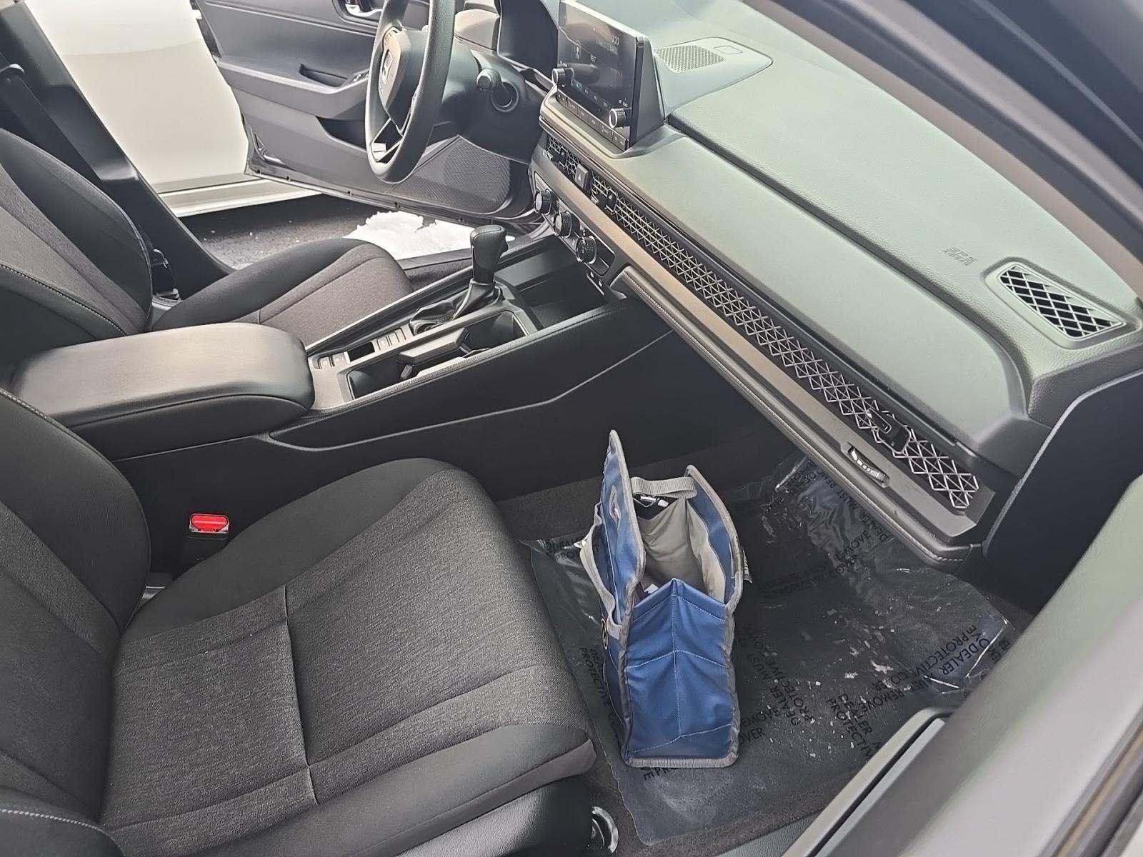 2023 Honda Accord LX FWD