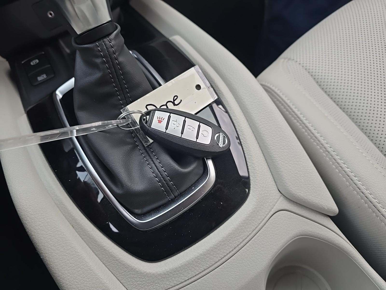 2022 Nissan Rogue Sport SL AWD