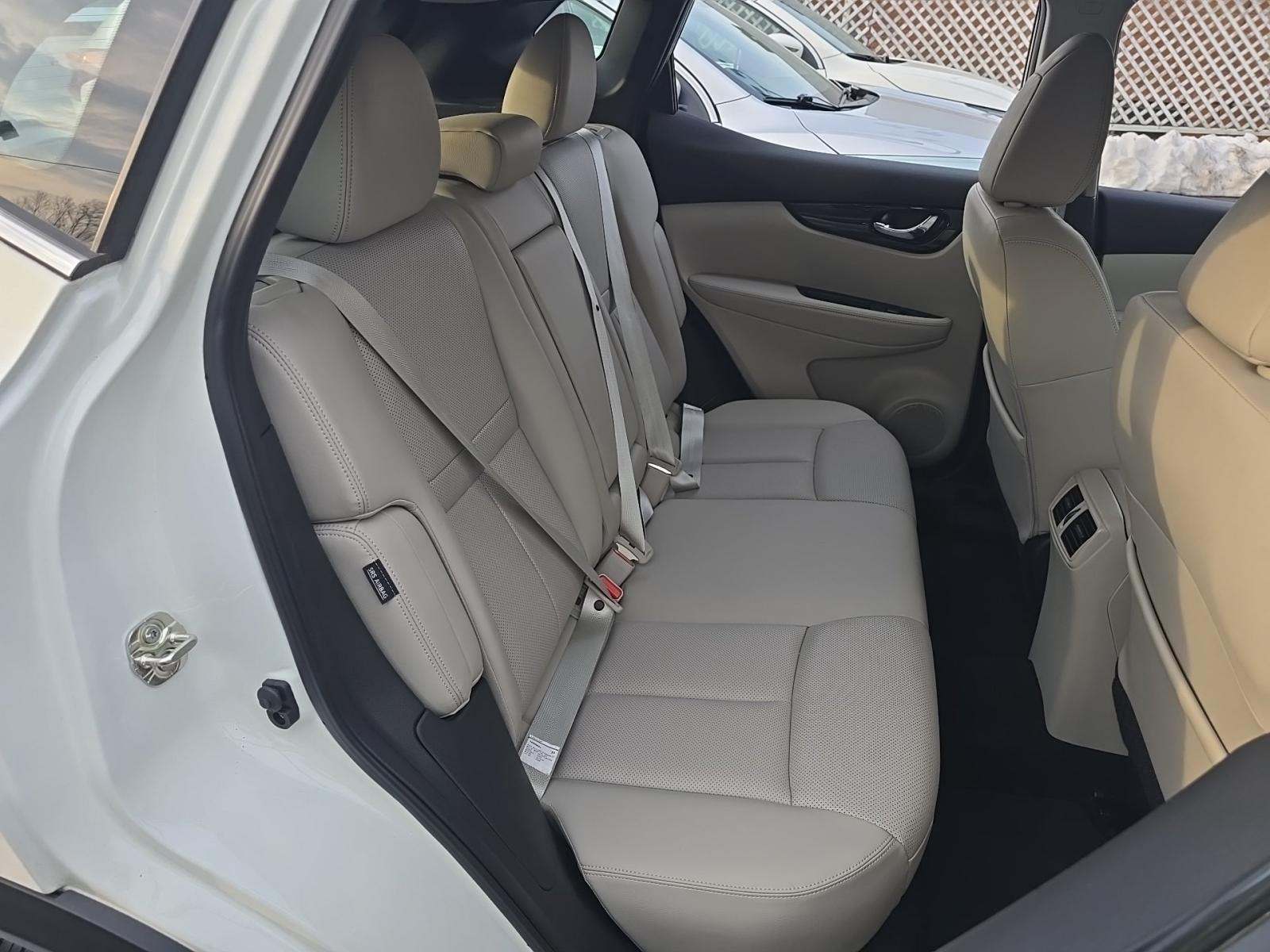 2022 Nissan Rogue Sport SL AWD