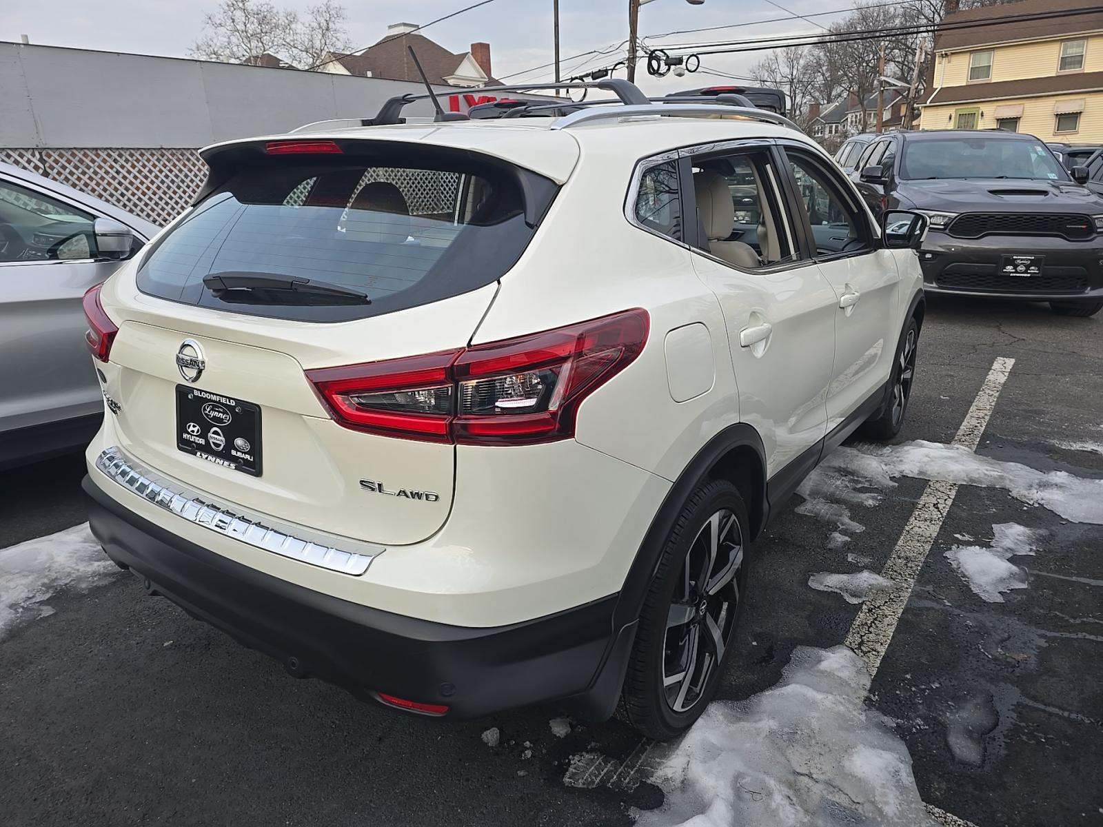 2022 Nissan Rogue Sport SL AWD