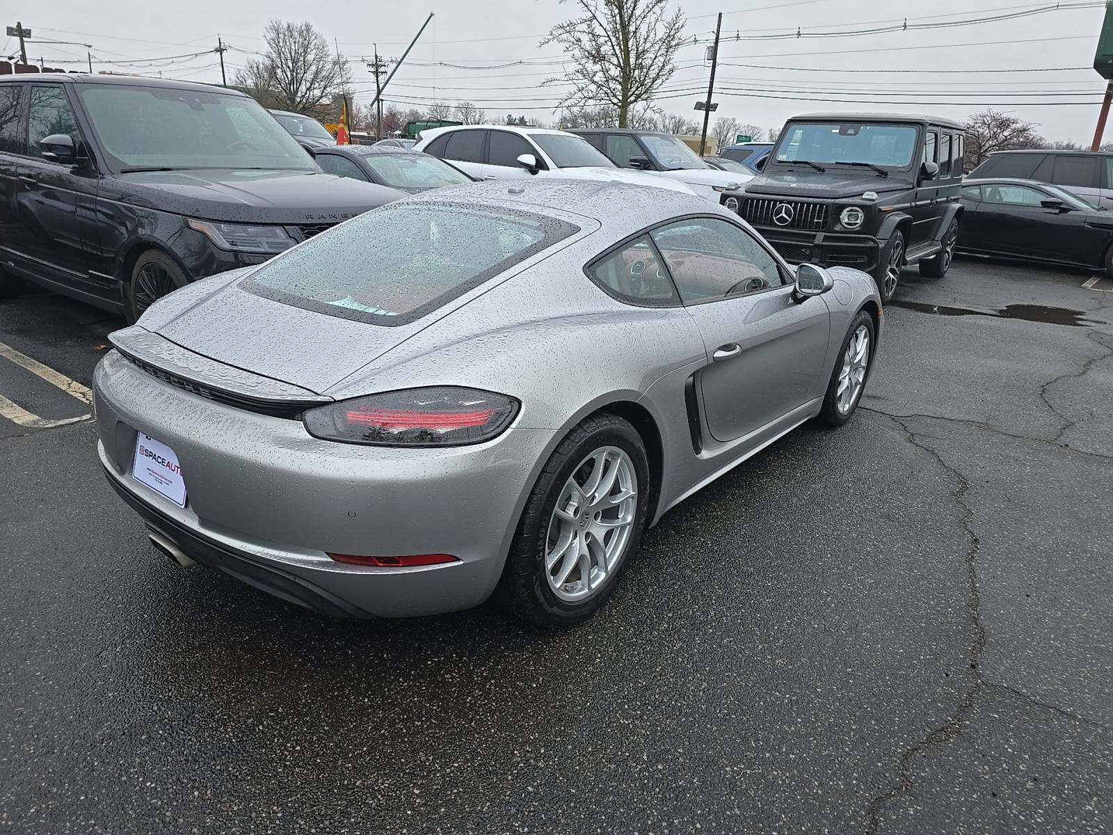 2024 Porsche 718 Cayman Base RWD