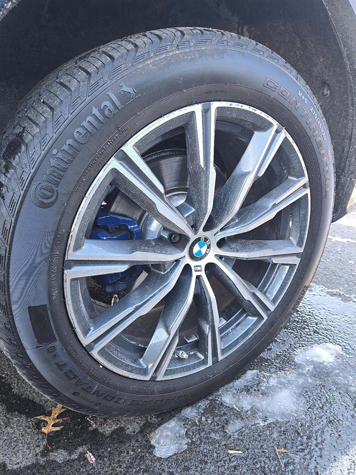 2023 BMW X6 xDrive40i AWD