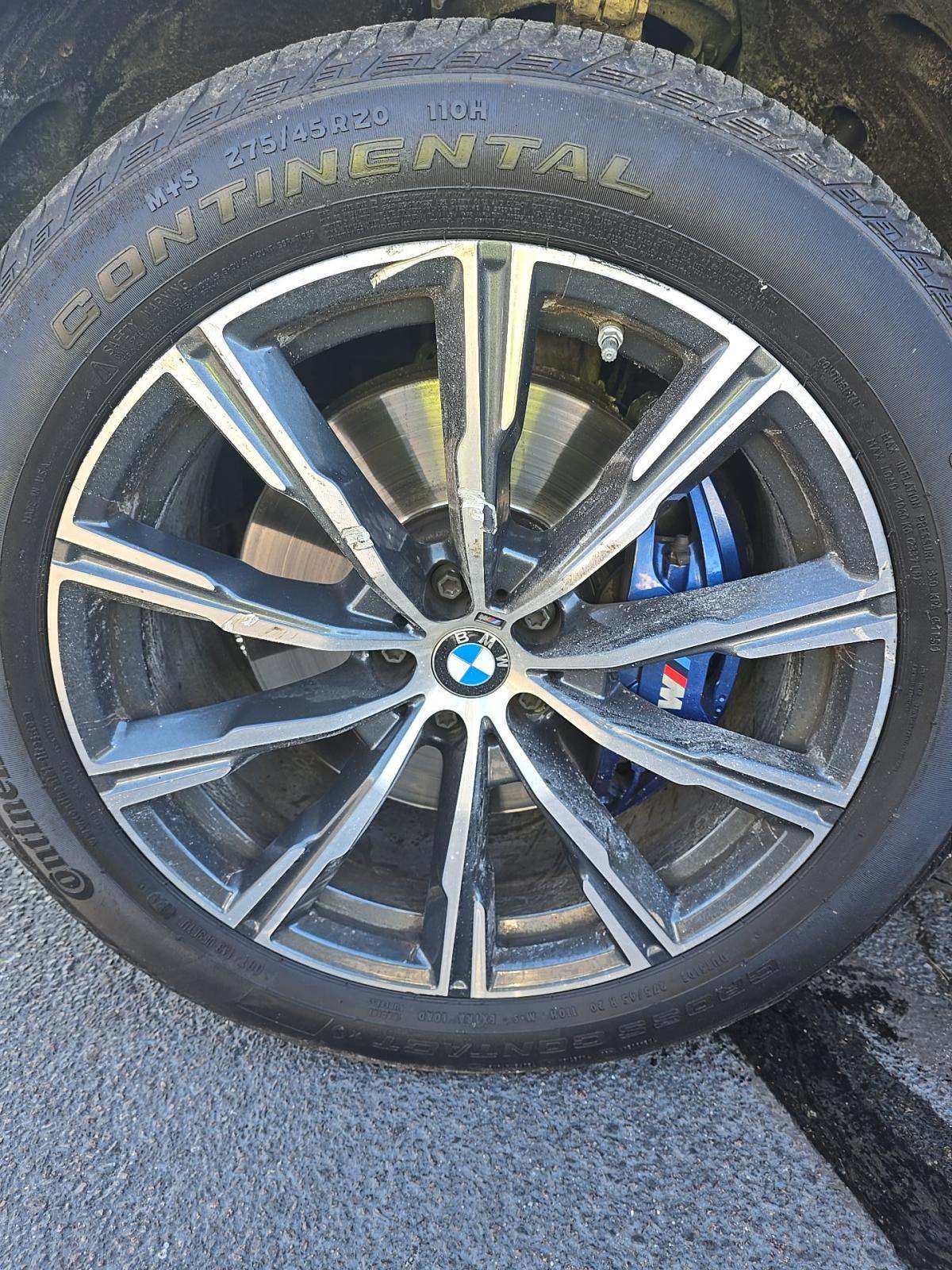 2023 BMW X6 xDrive40i AWD