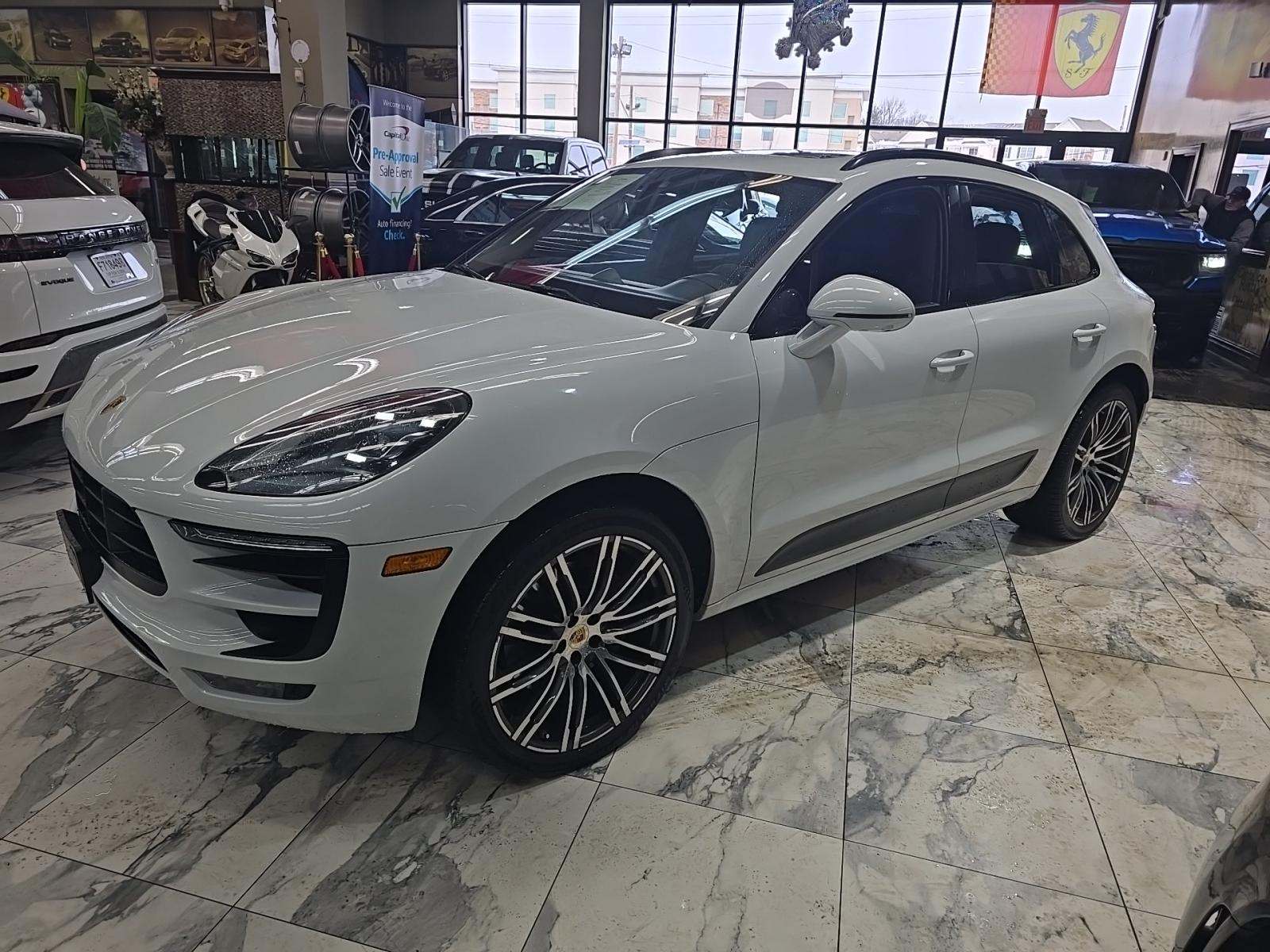 2021 Porsche Macan