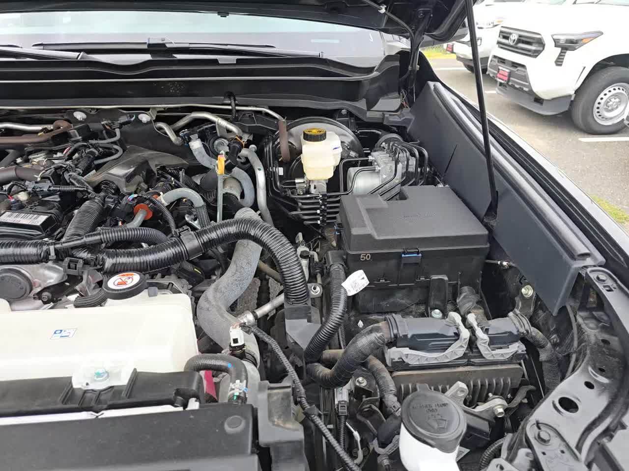 2024 Toyota Tacoma SR5 RWD